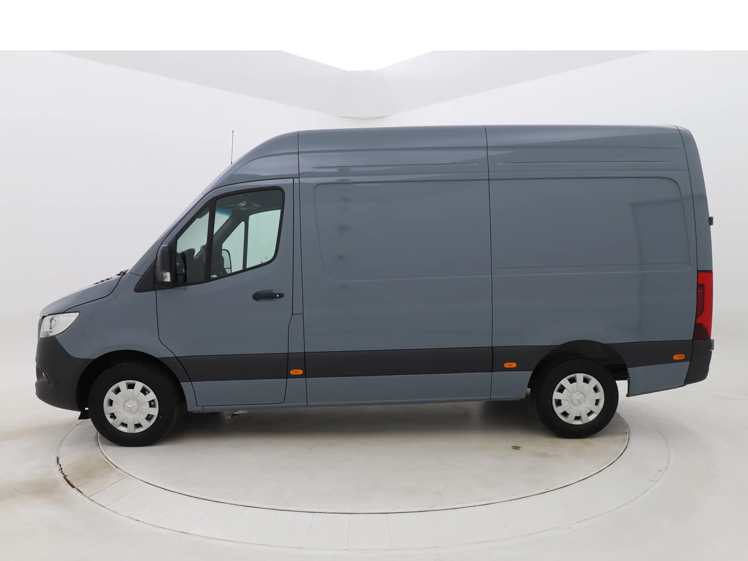 Mercedes-Benz - Sprinter