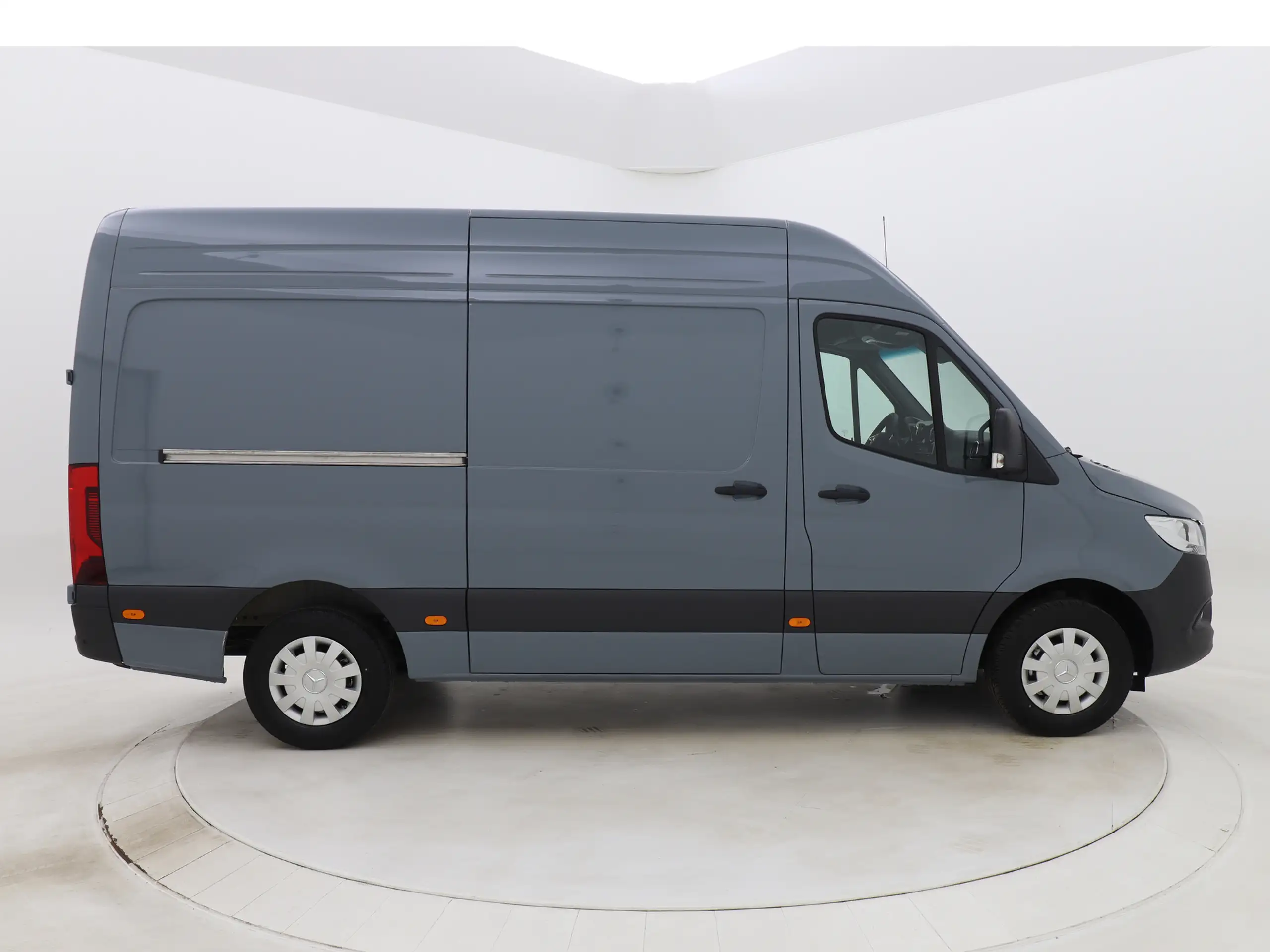 Mercedes-Benz - Sprinter