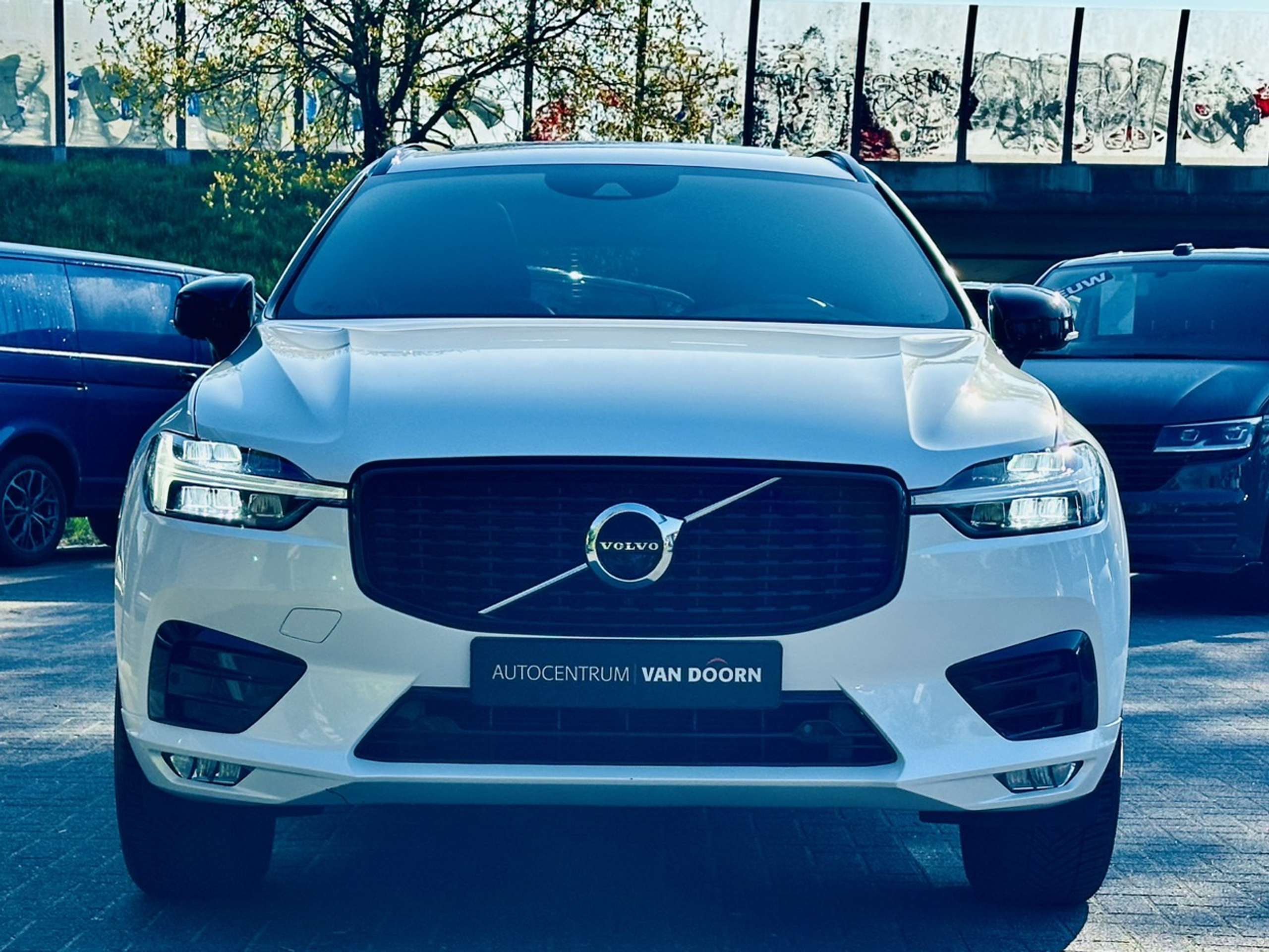 Volvo - XC60