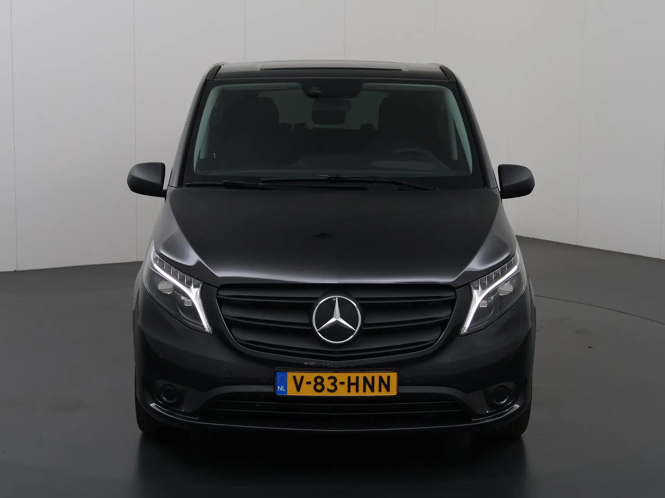 Mercedes-Benz - Vito