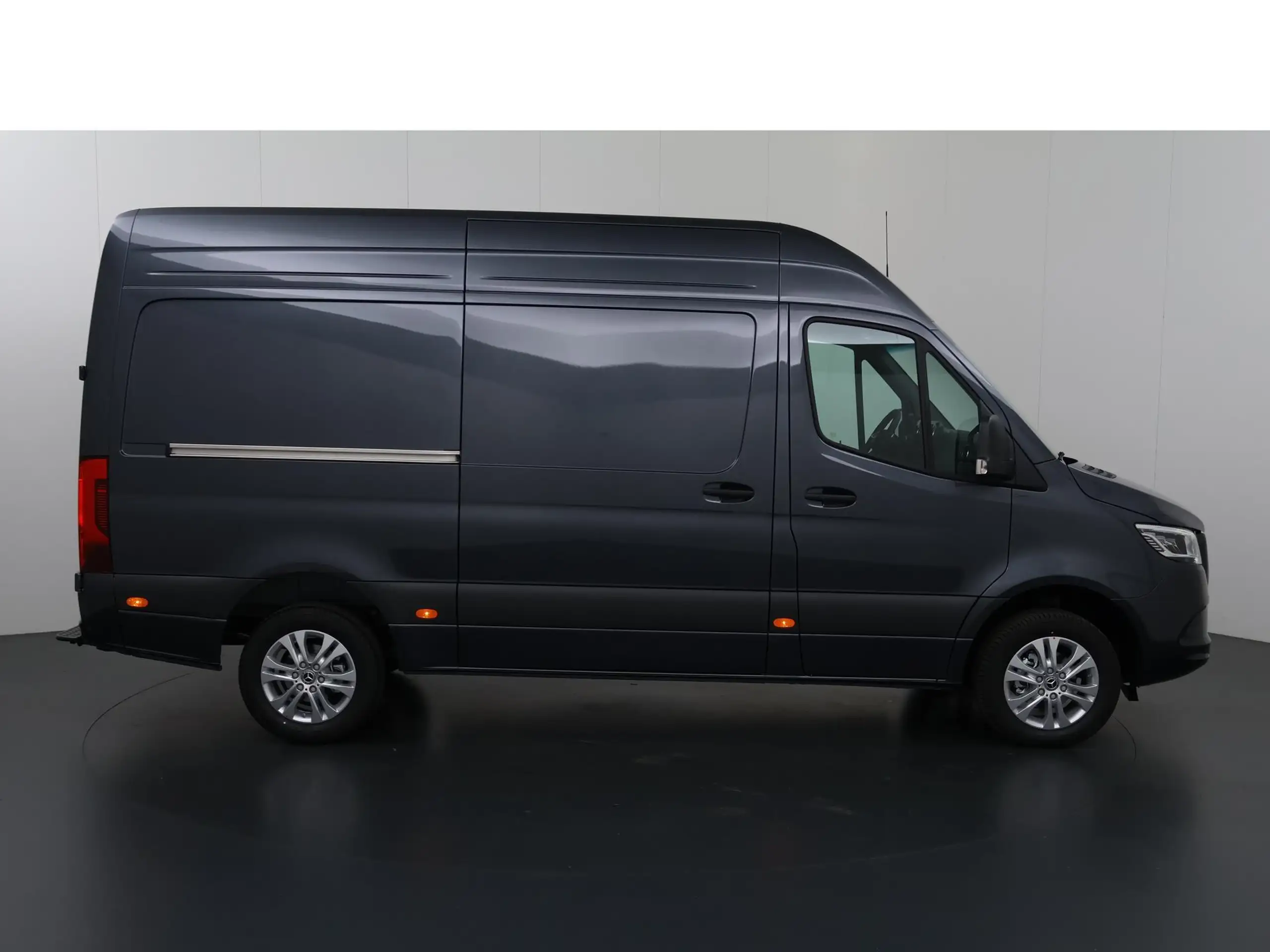 Mercedes-Benz - Sprinter