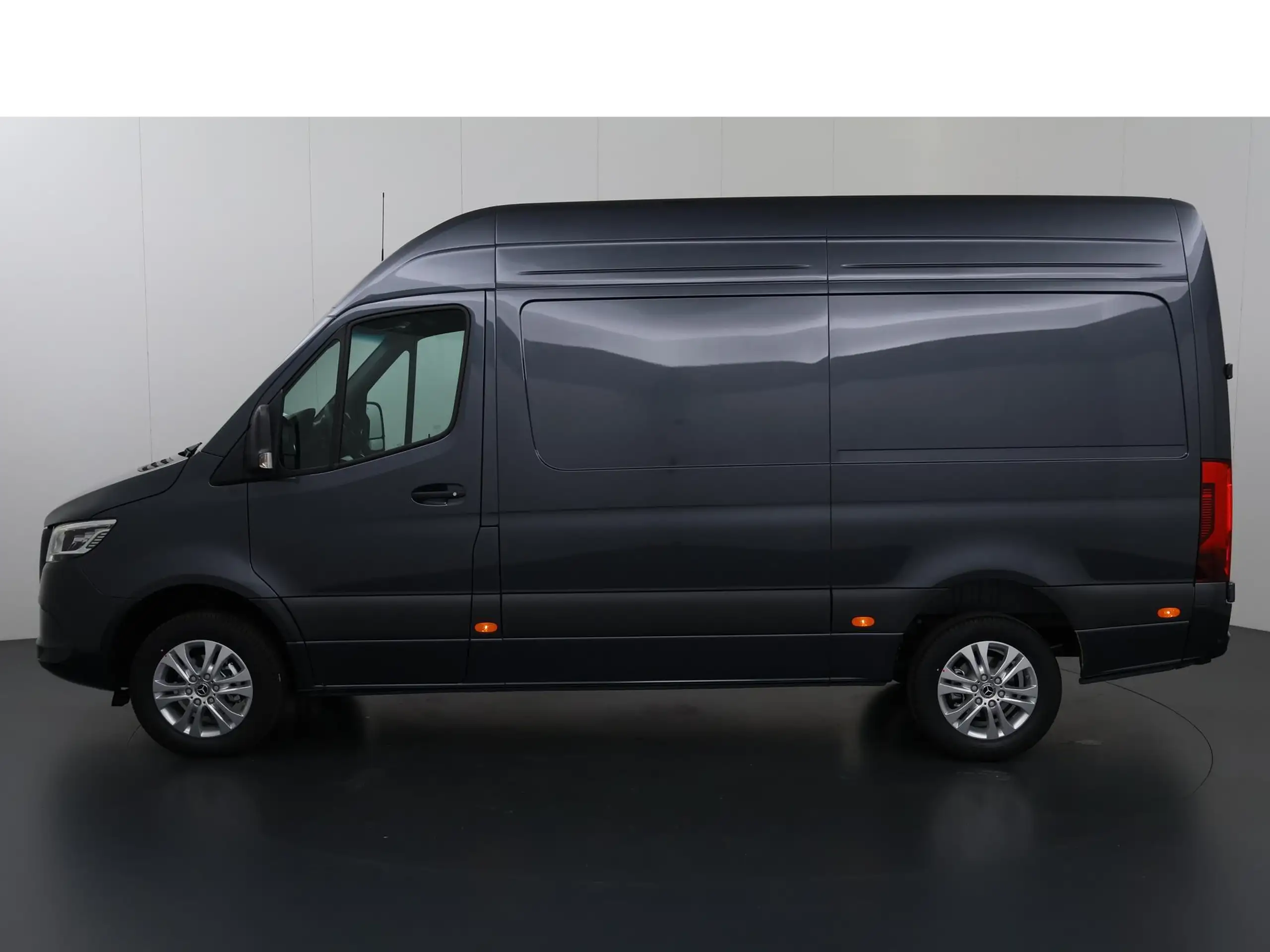 Mercedes-Benz - Sprinter