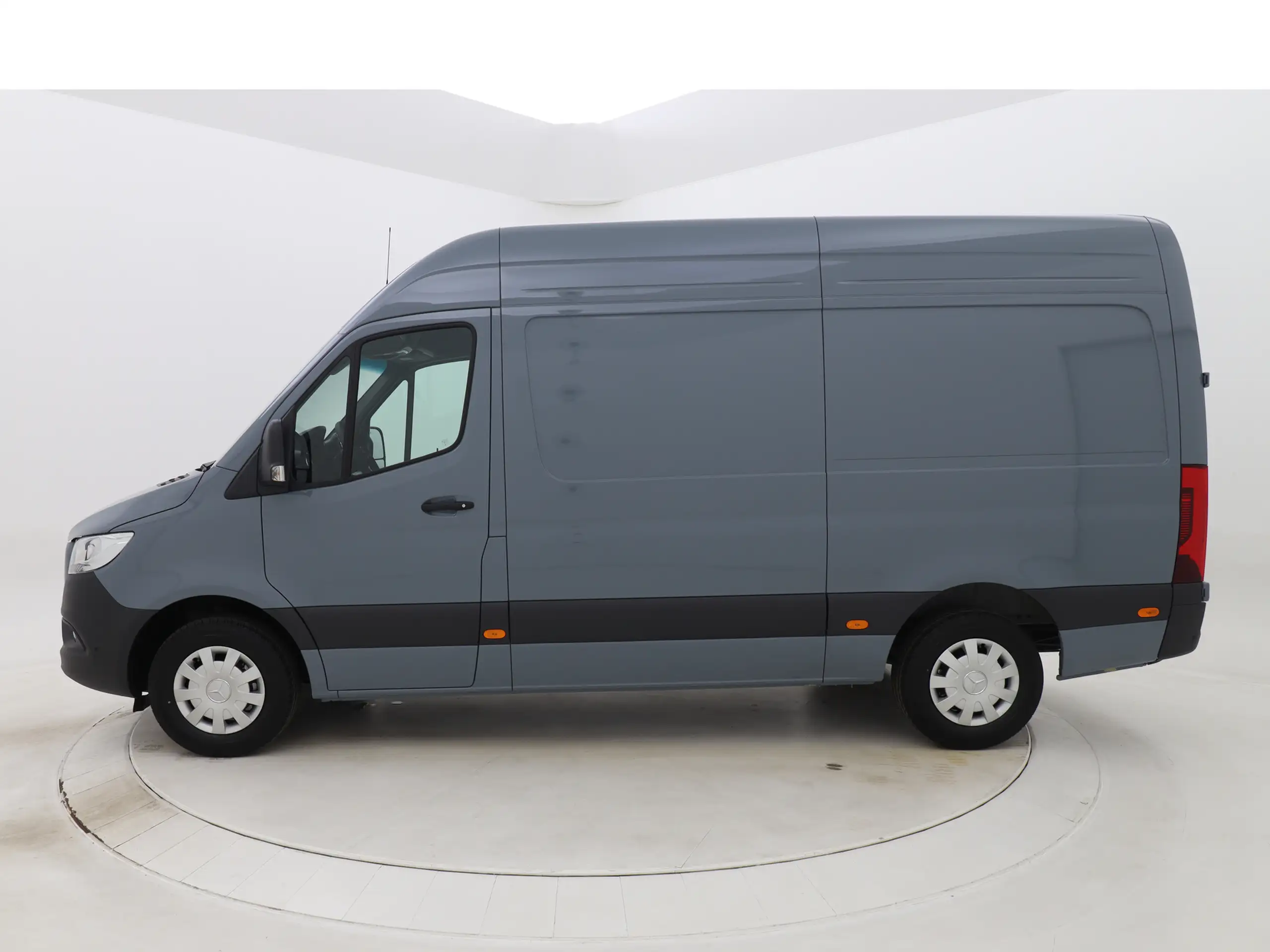 Mercedes-Benz - Sprinter