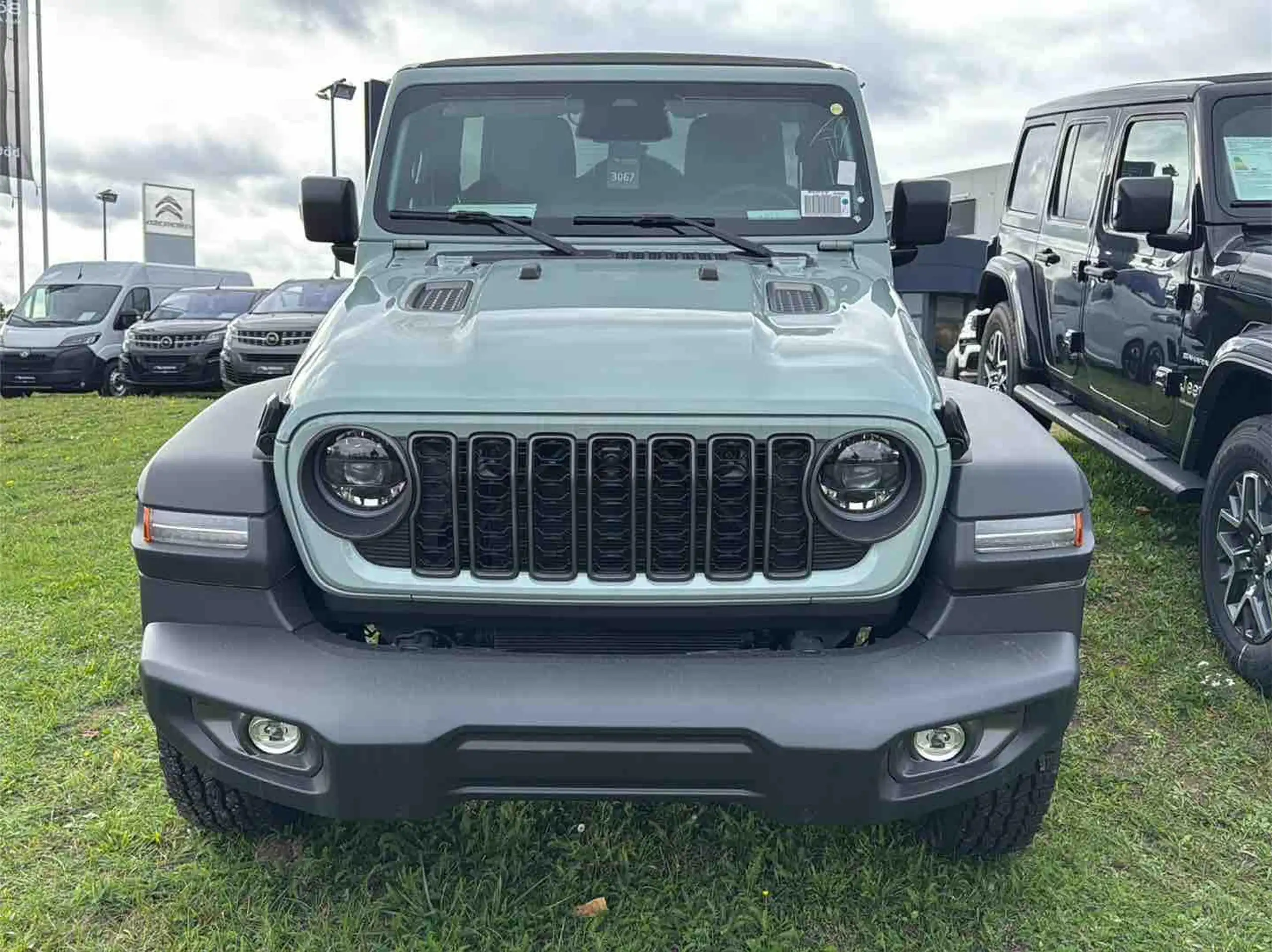 Jeep - Wrangler