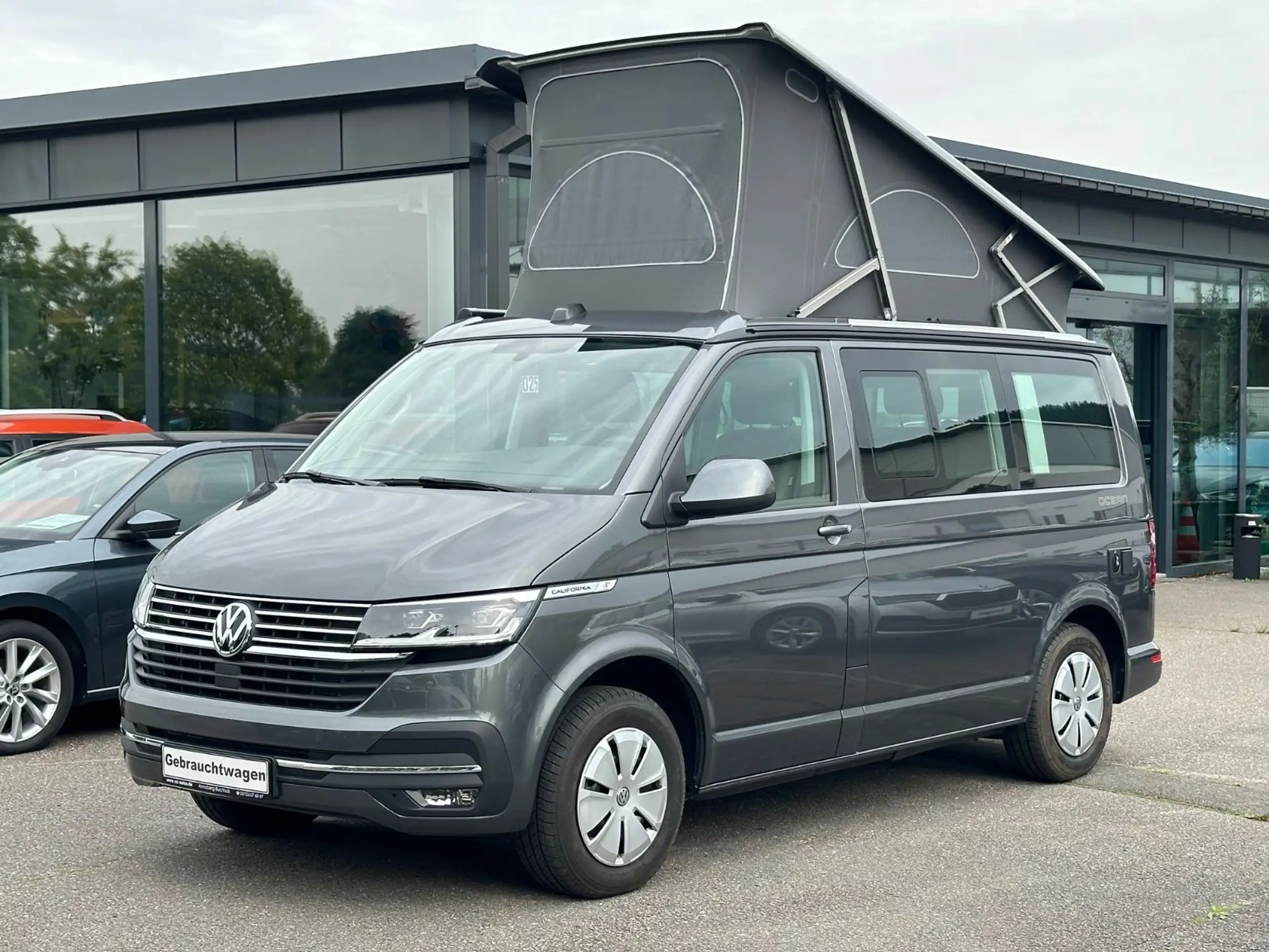 Volkswagen - T6 California