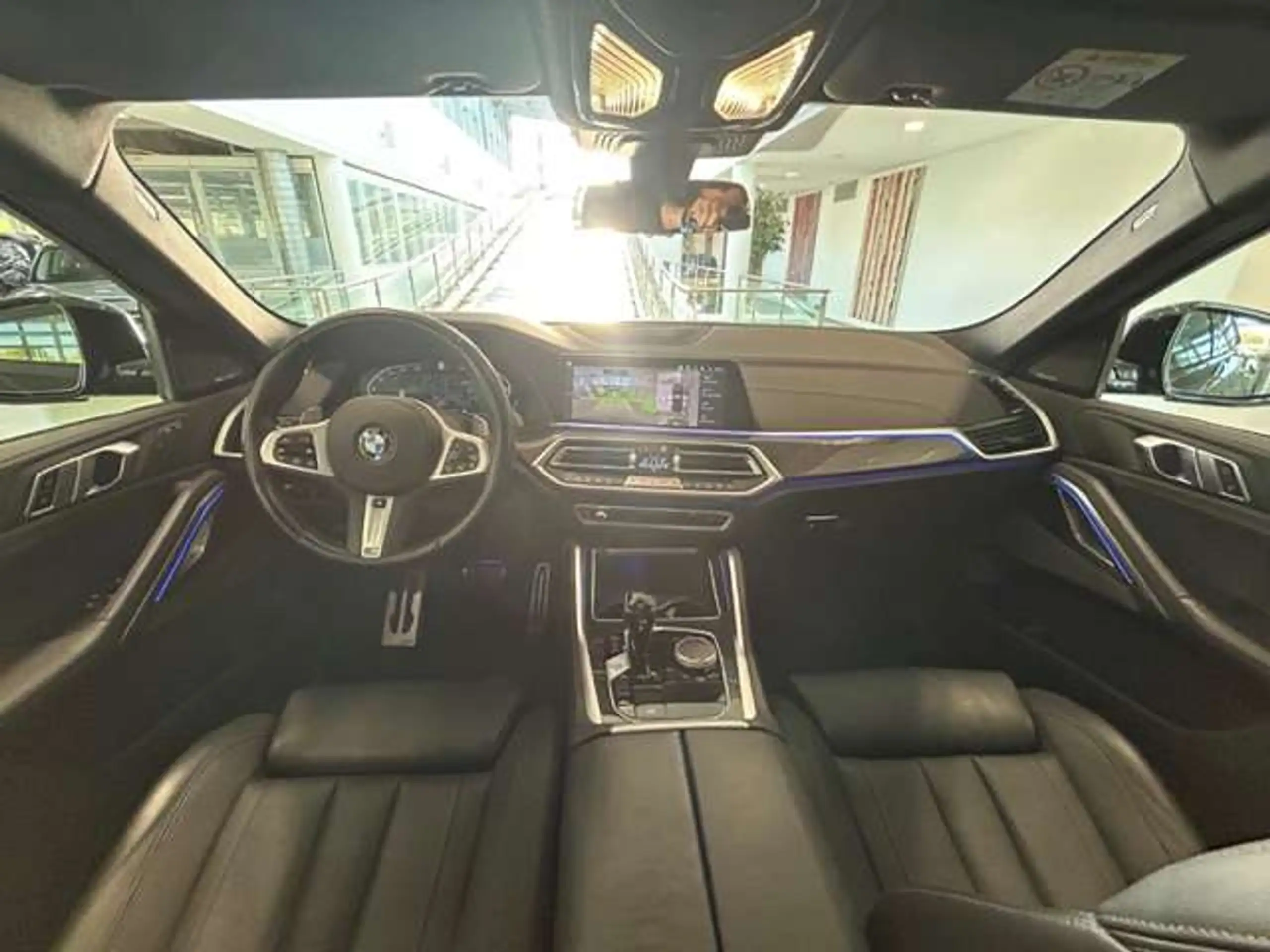 BMW - X6