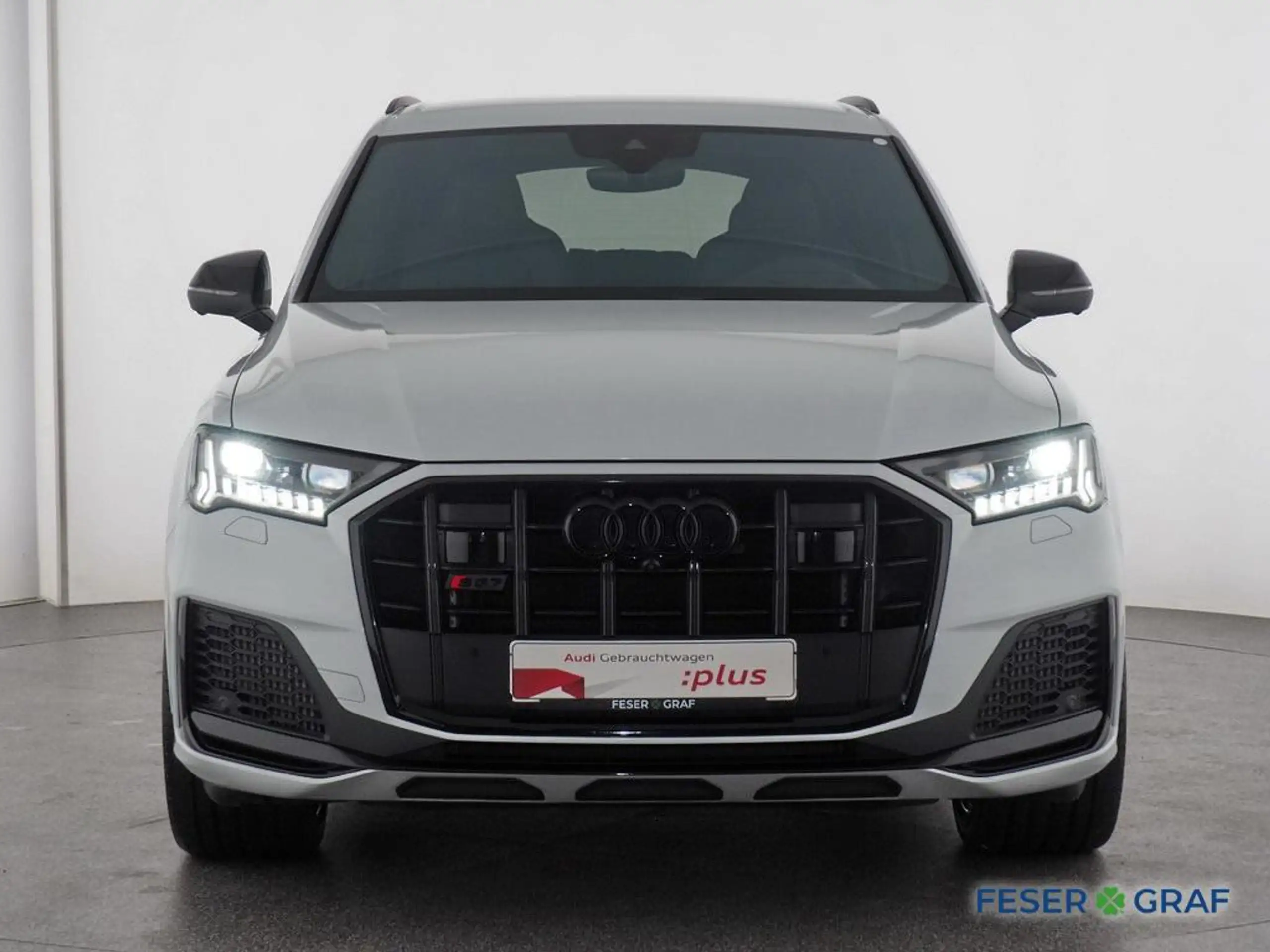 Audi - SQ7