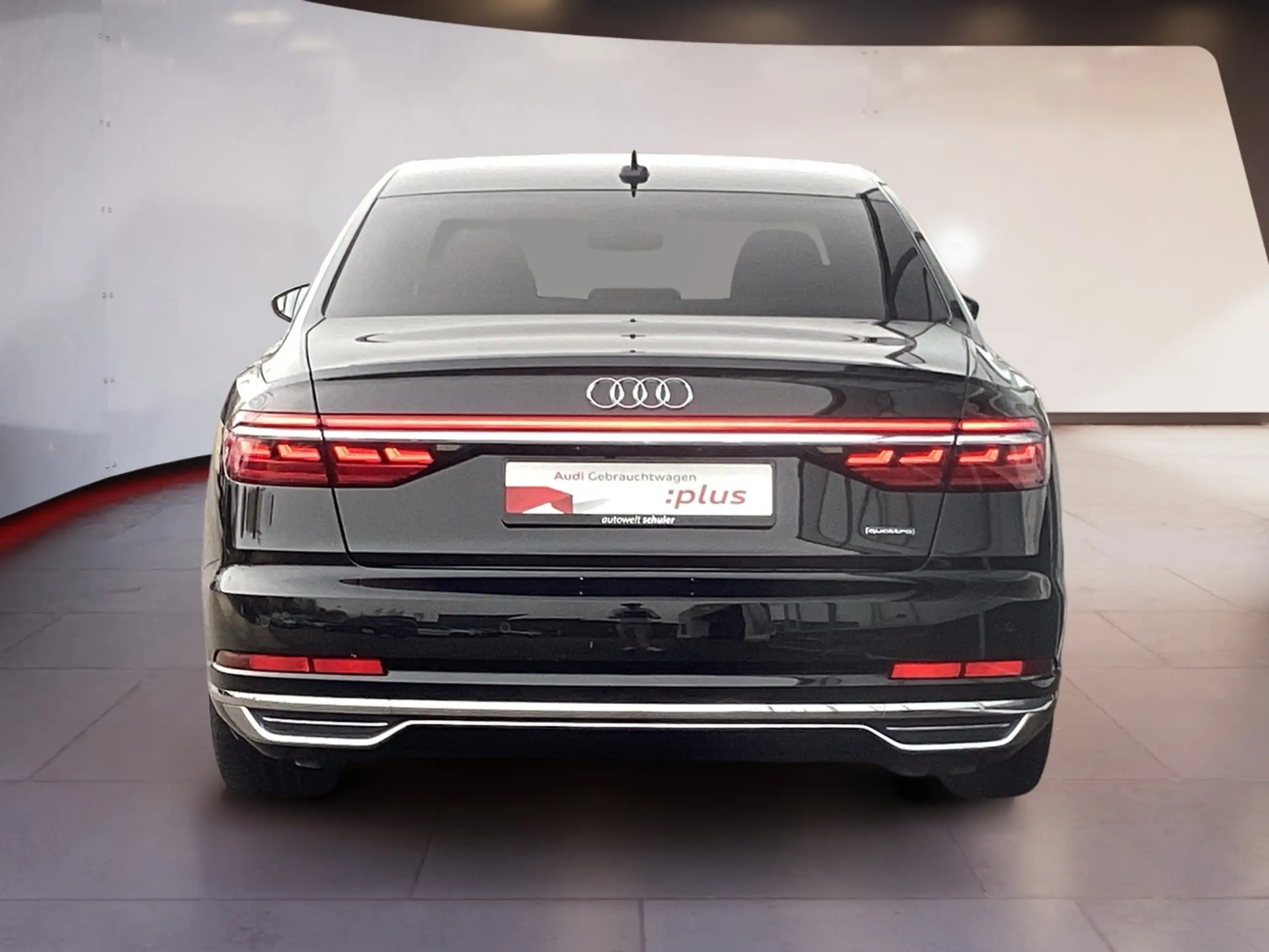 Audi - A8