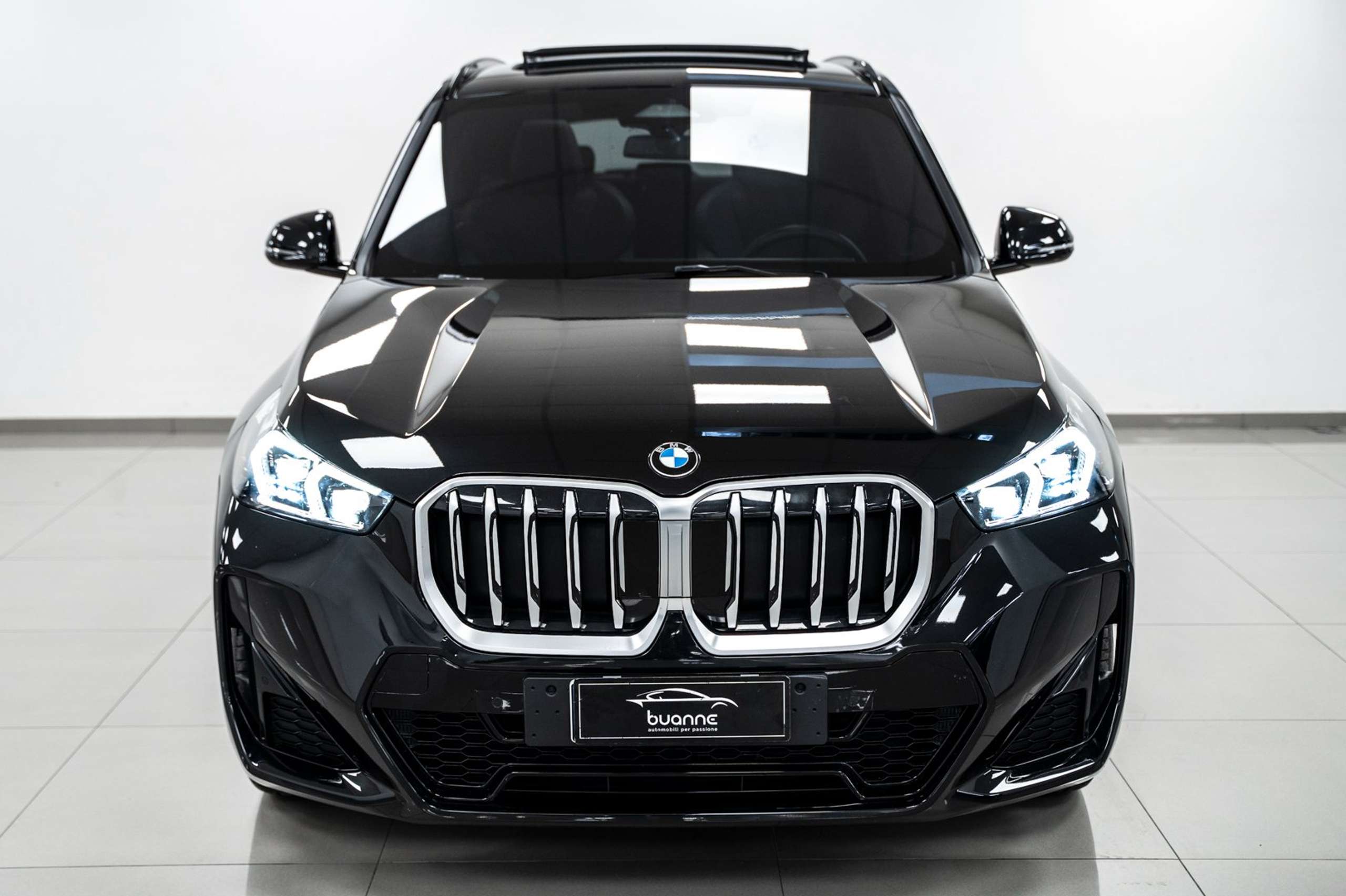 BMW - X1