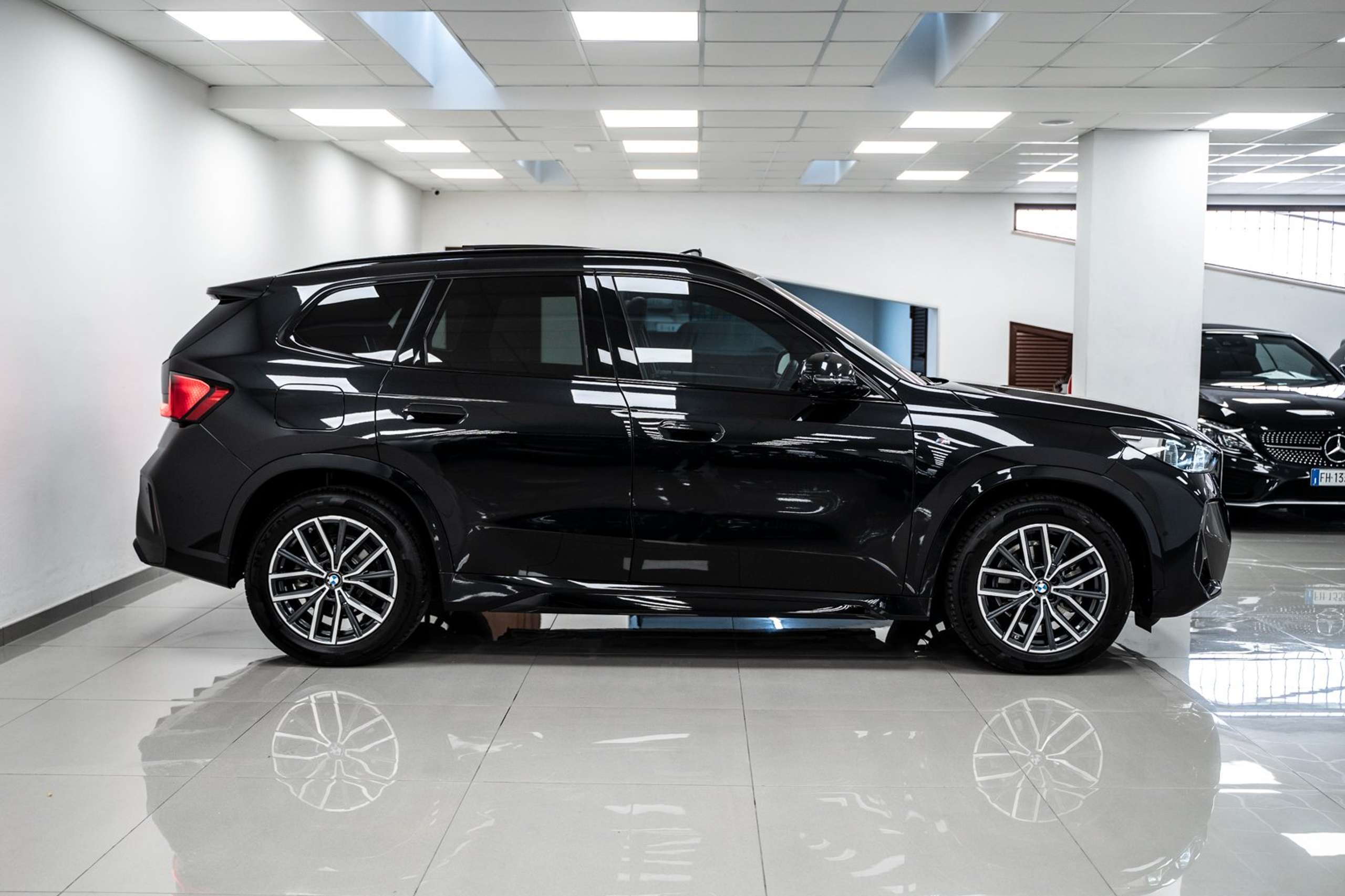 BMW - X1