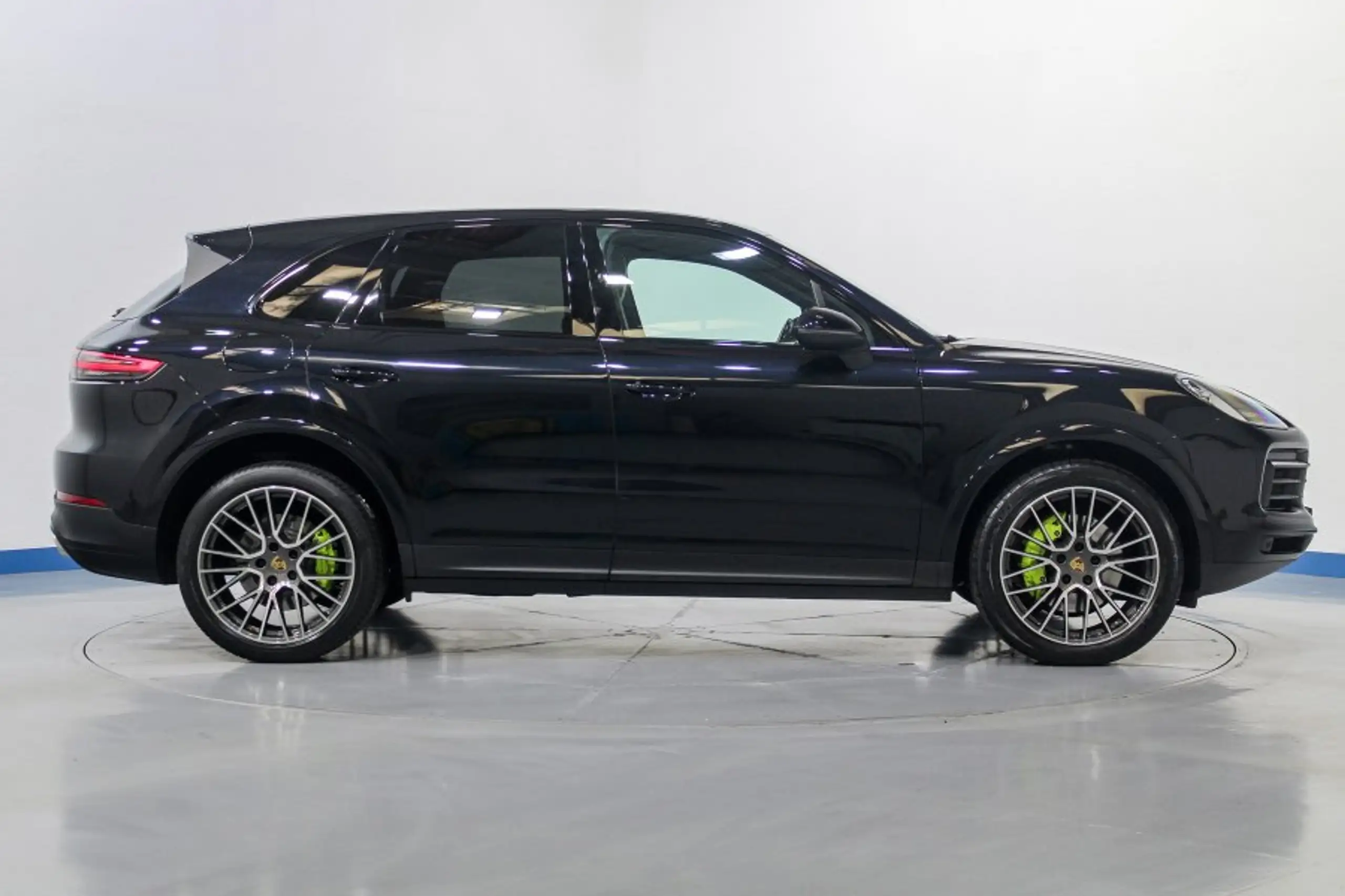 Porsche - Cayenne