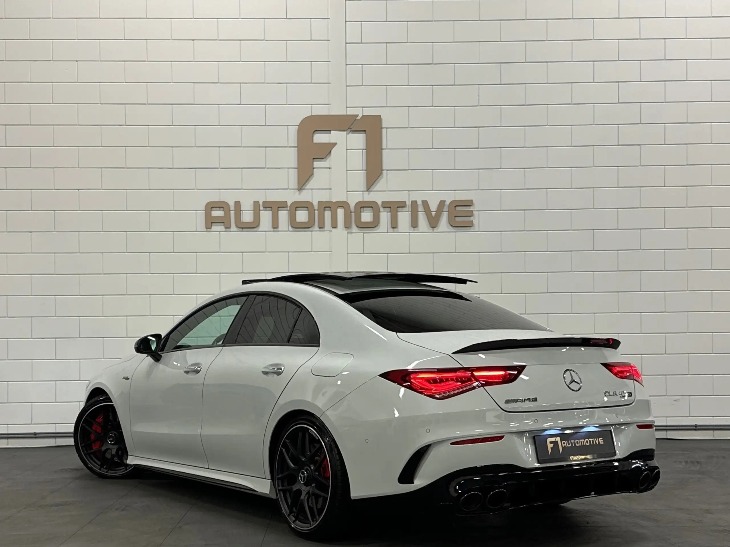 Mercedes-Benz - CLA 45 AMG