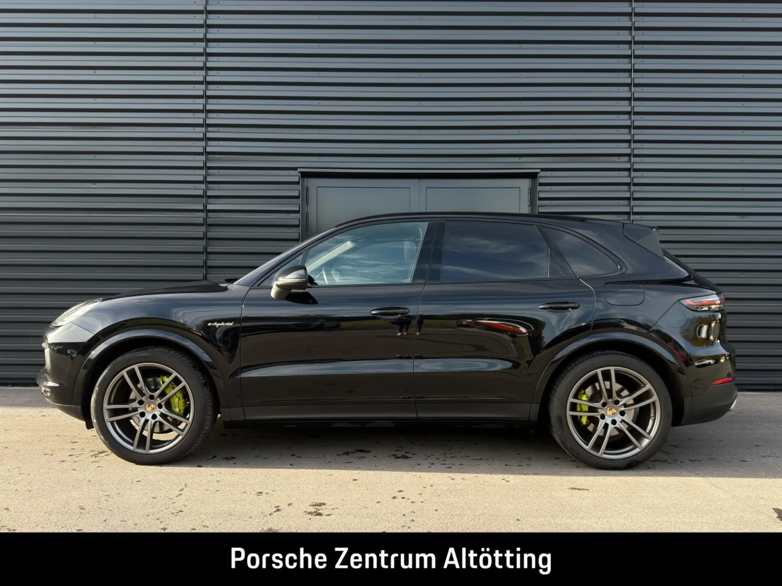 Porsche - Cayenne