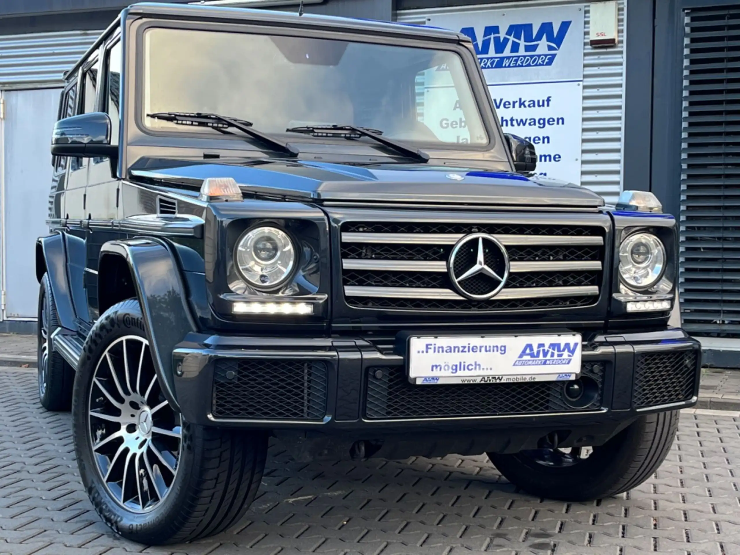 Mercedes-Benz - G 350