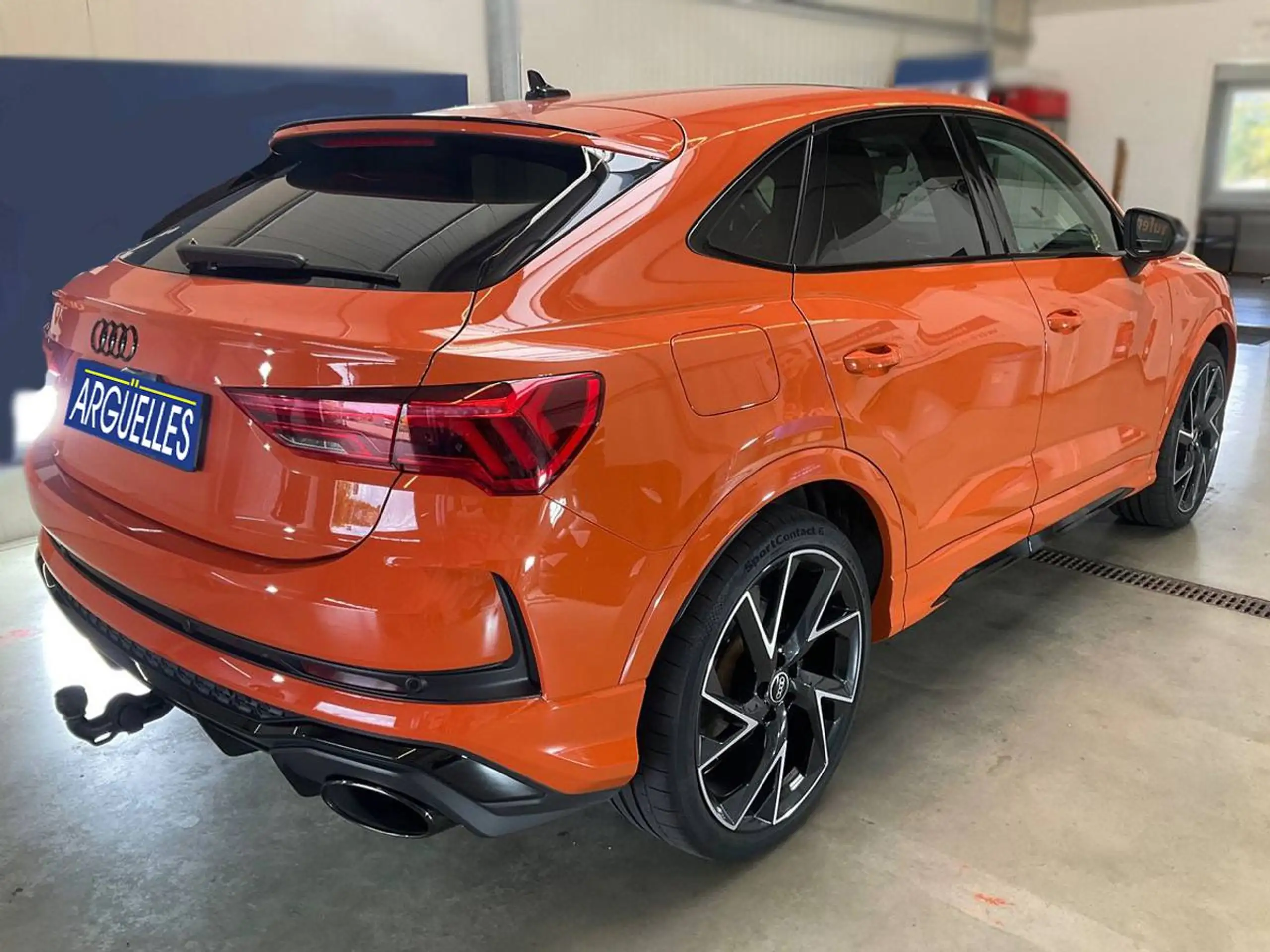 Audi - RS Q3