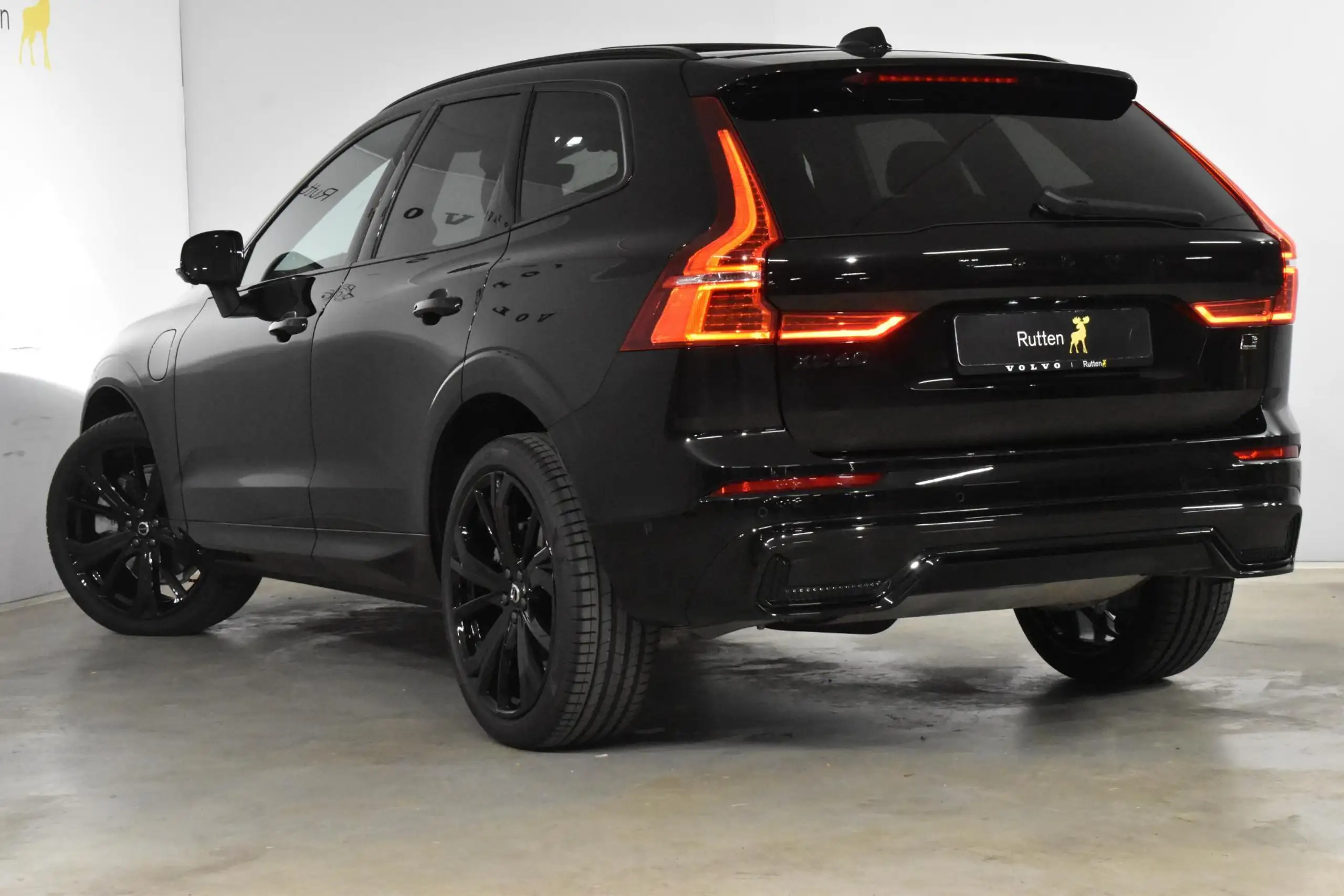 Volvo - XC60