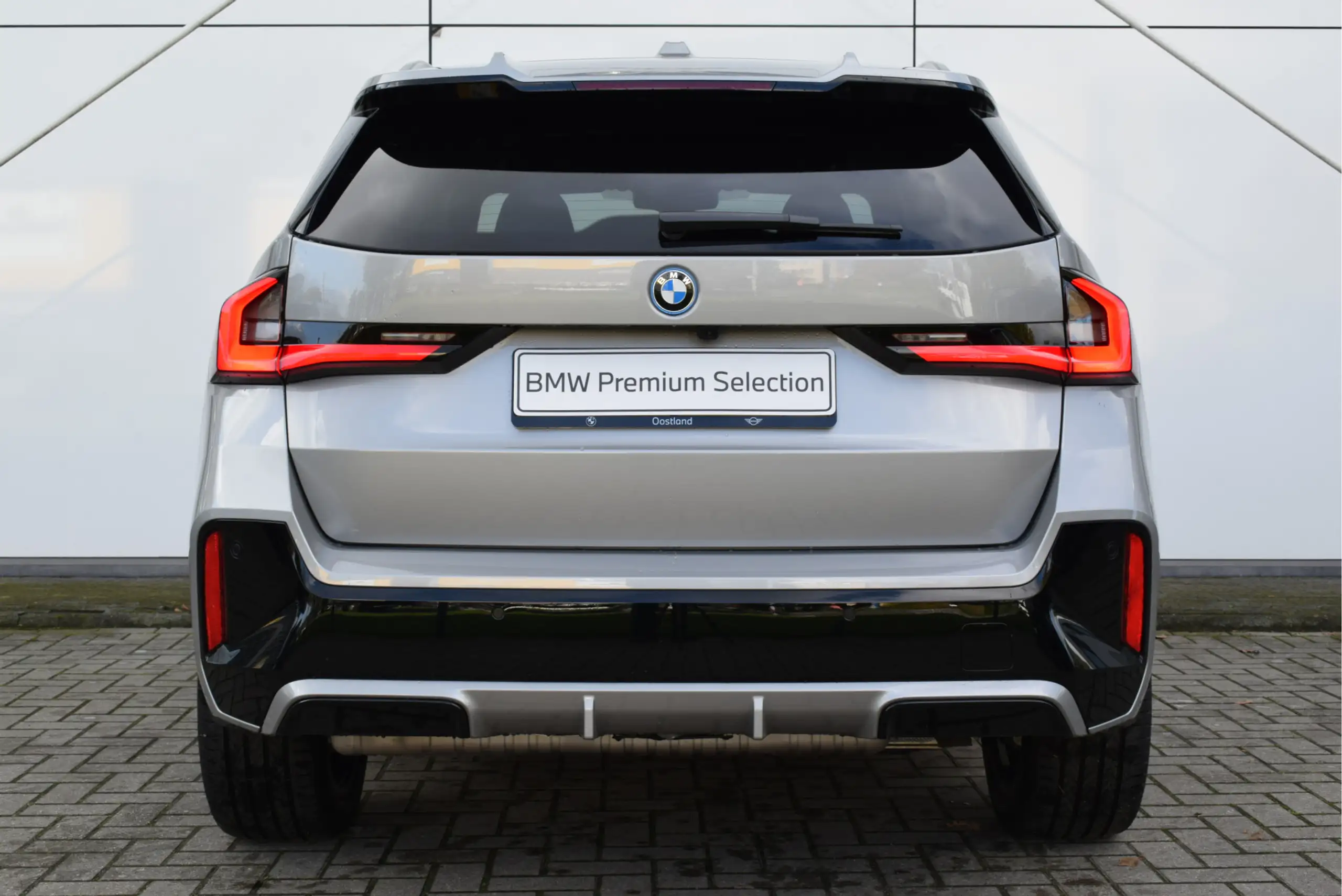 BMW - X1