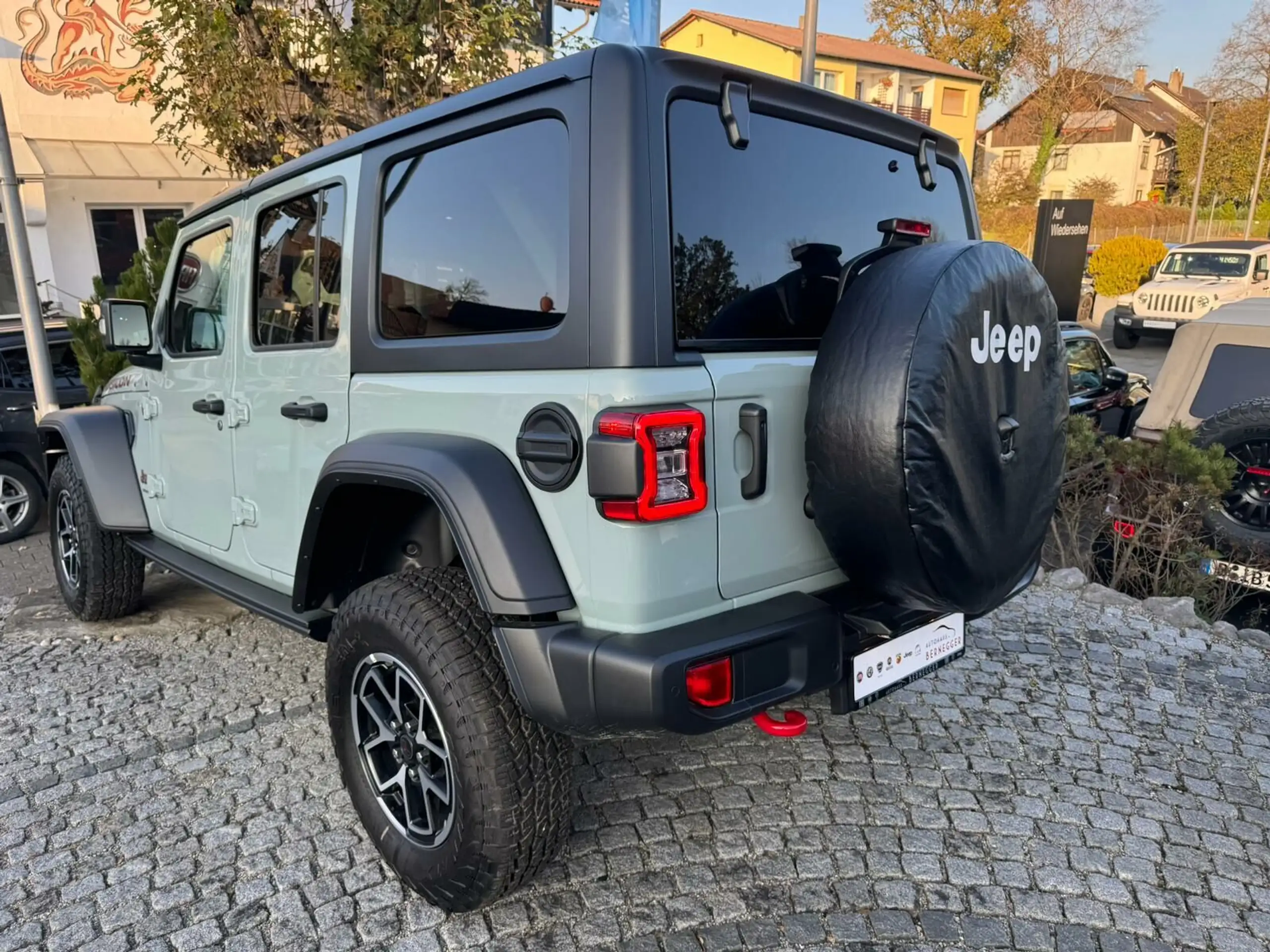 Jeep - Wrangler