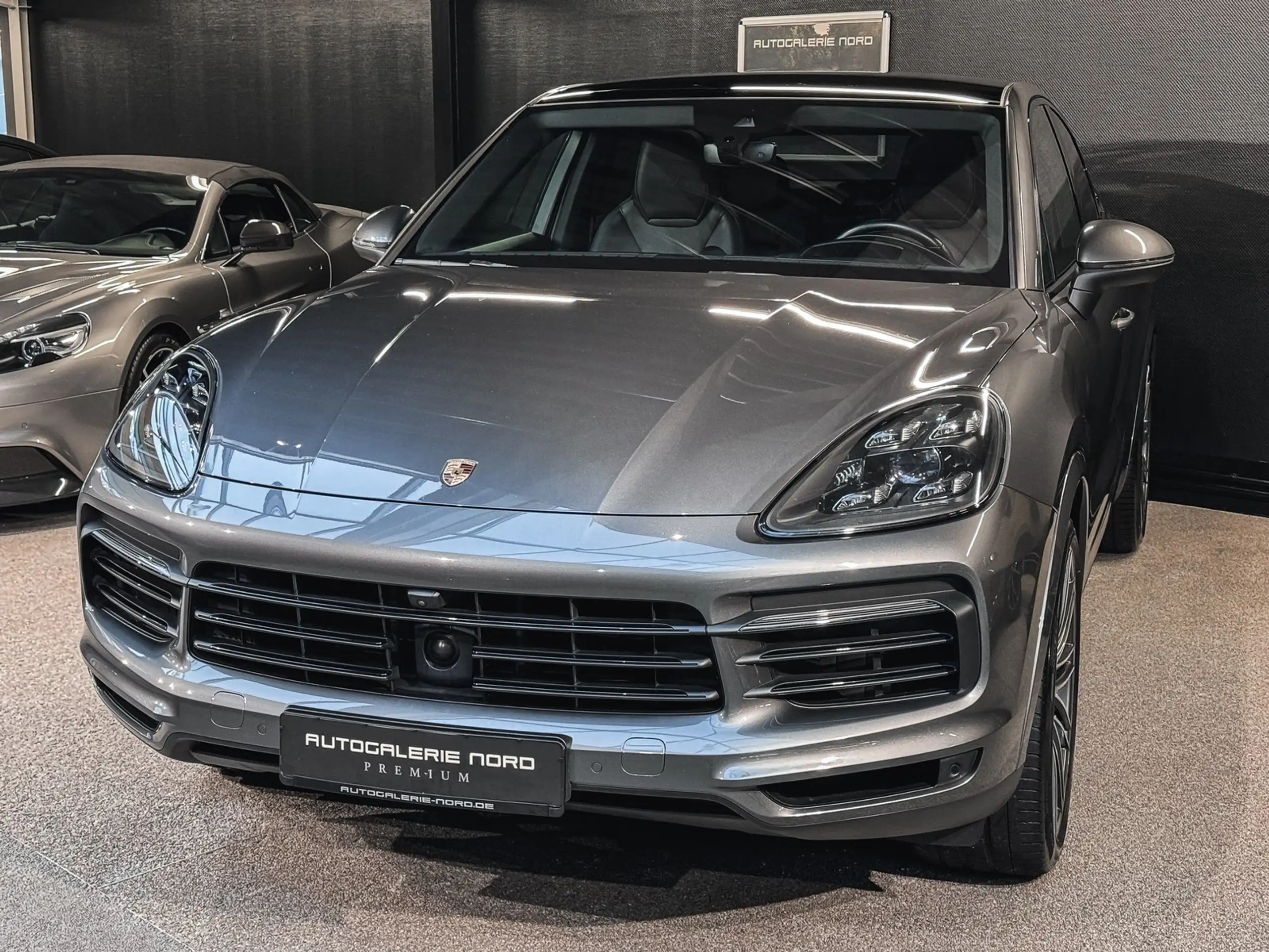 Porsche - Cayenne