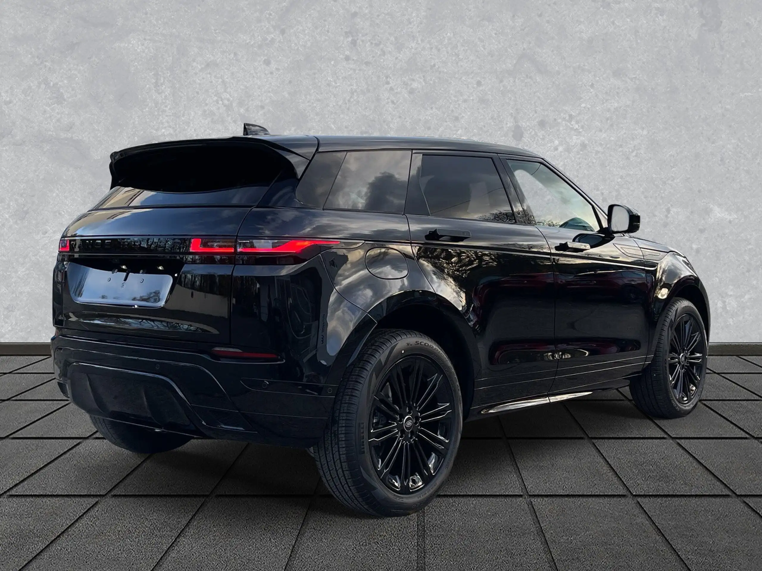 Land Rover - Range Rover Evoque