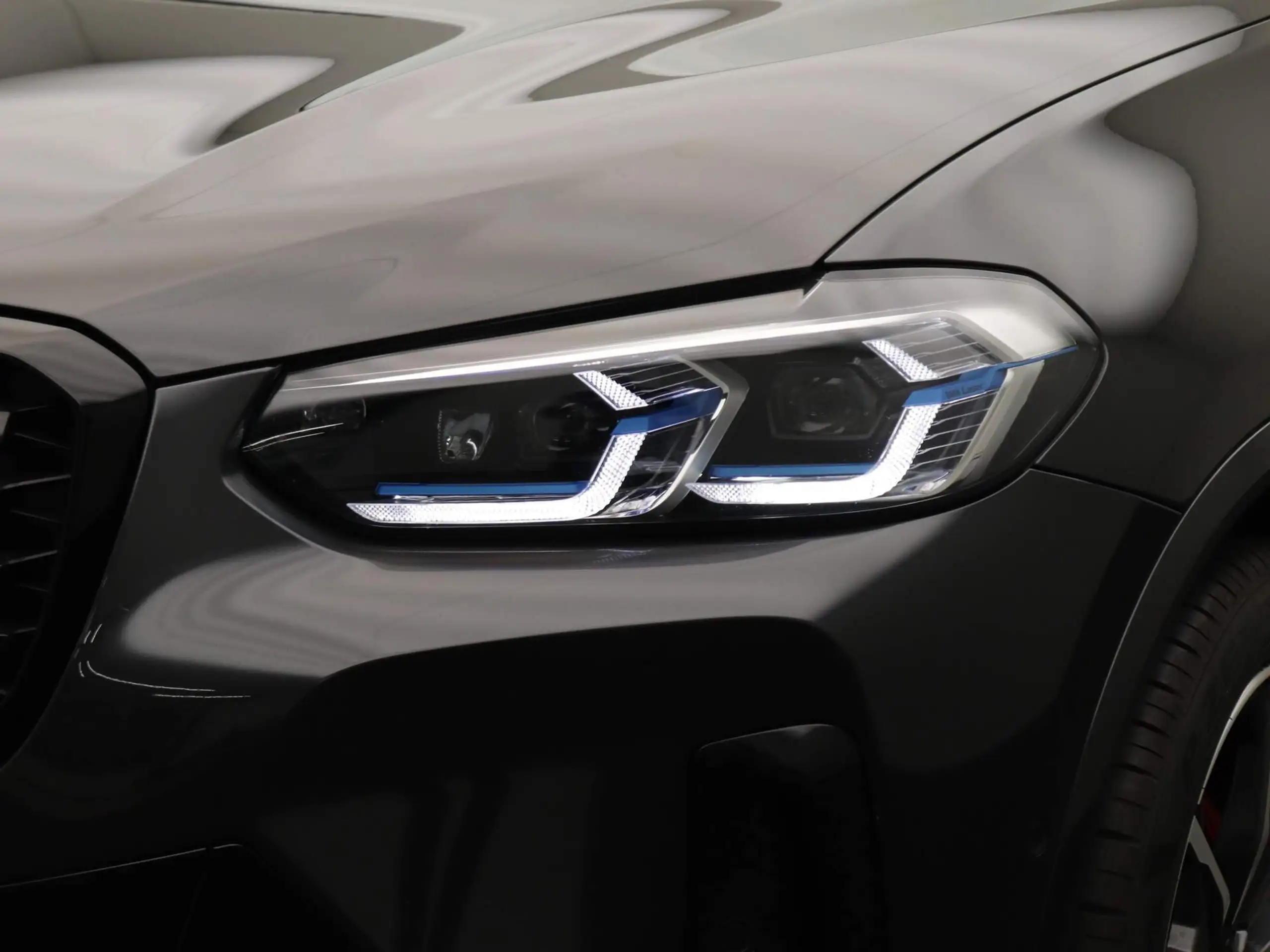 BMW - X4