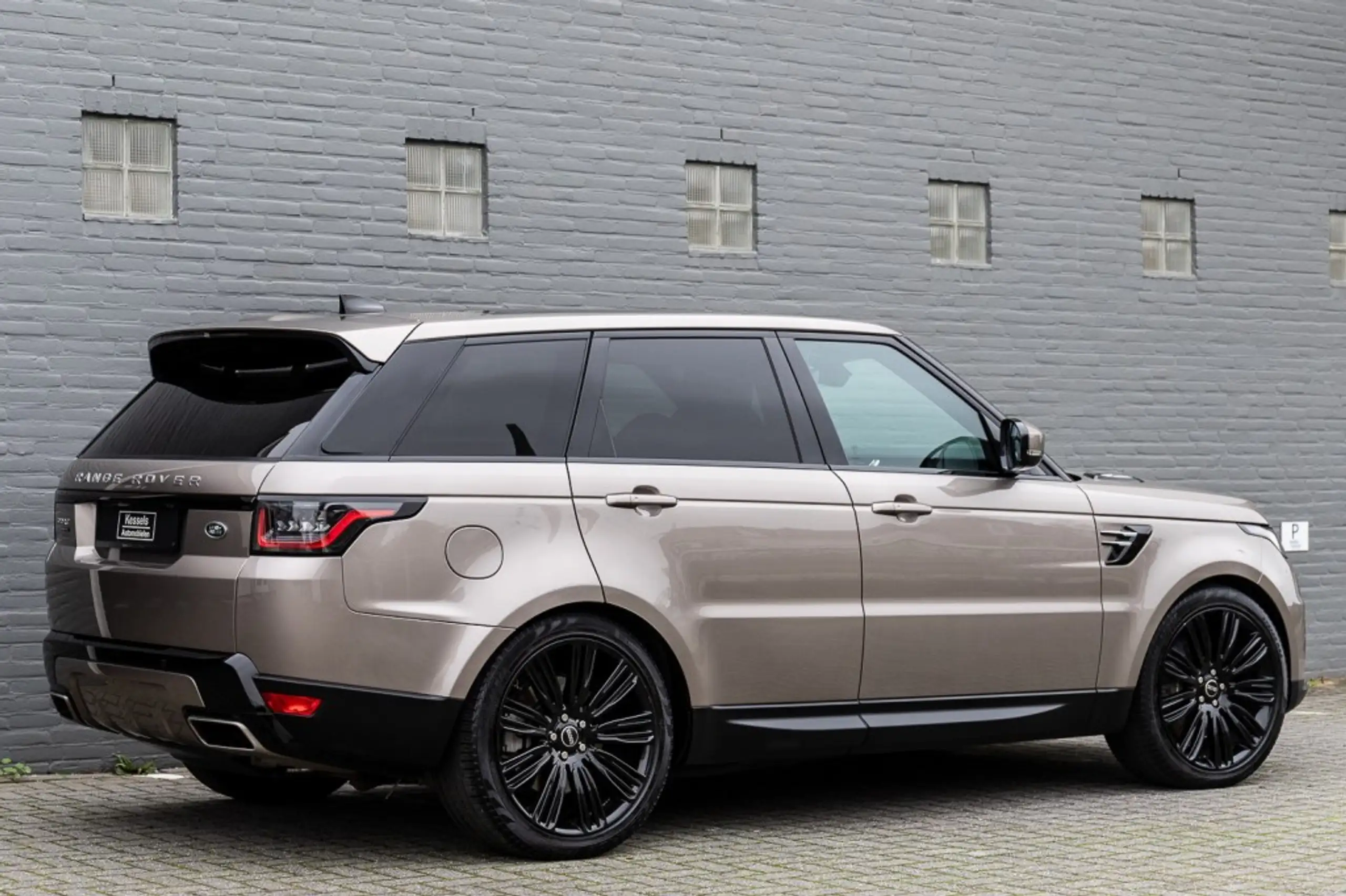 Land Rover - Range Rover Sport