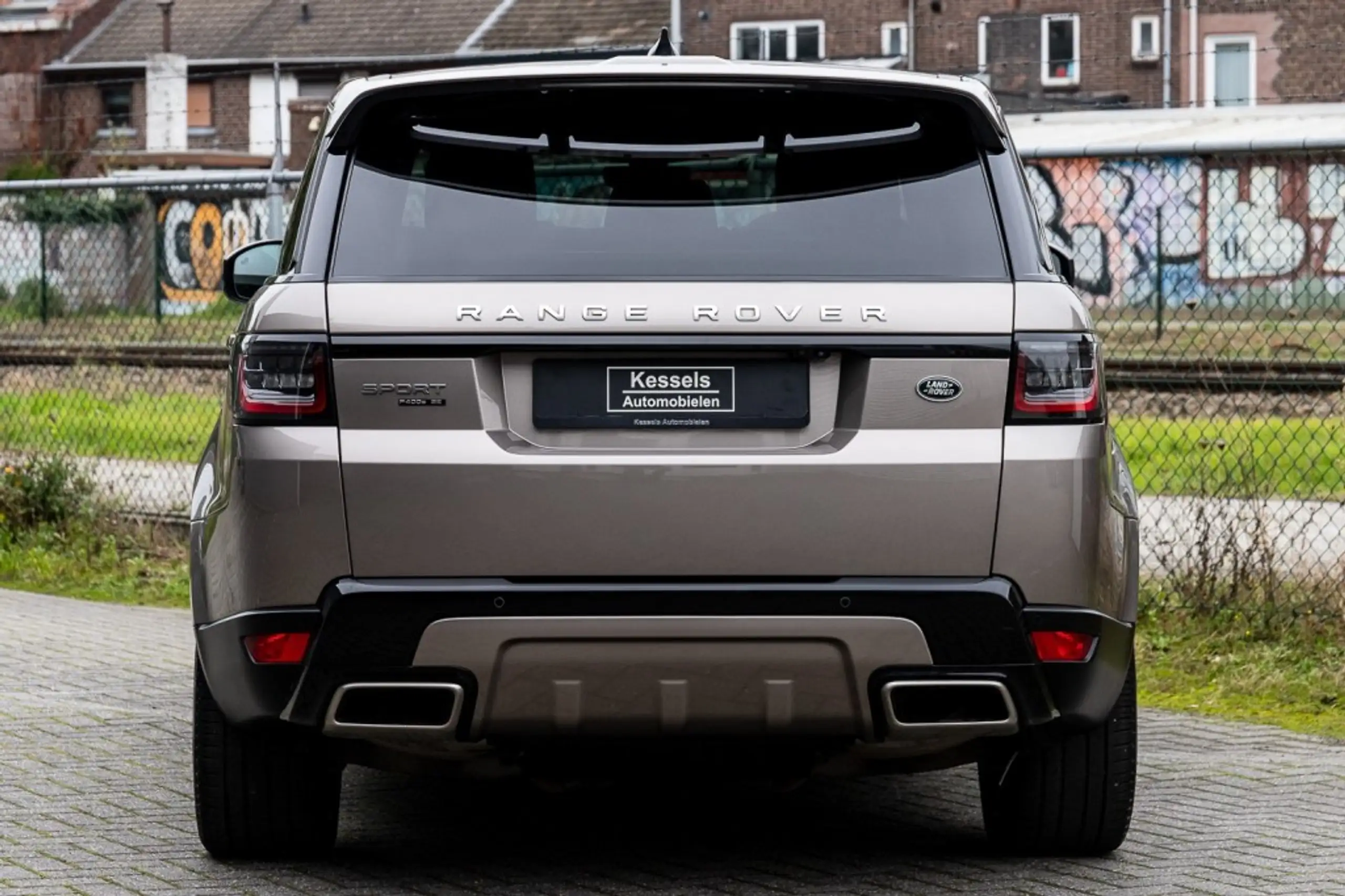 Land Rover - Range Rover Sport