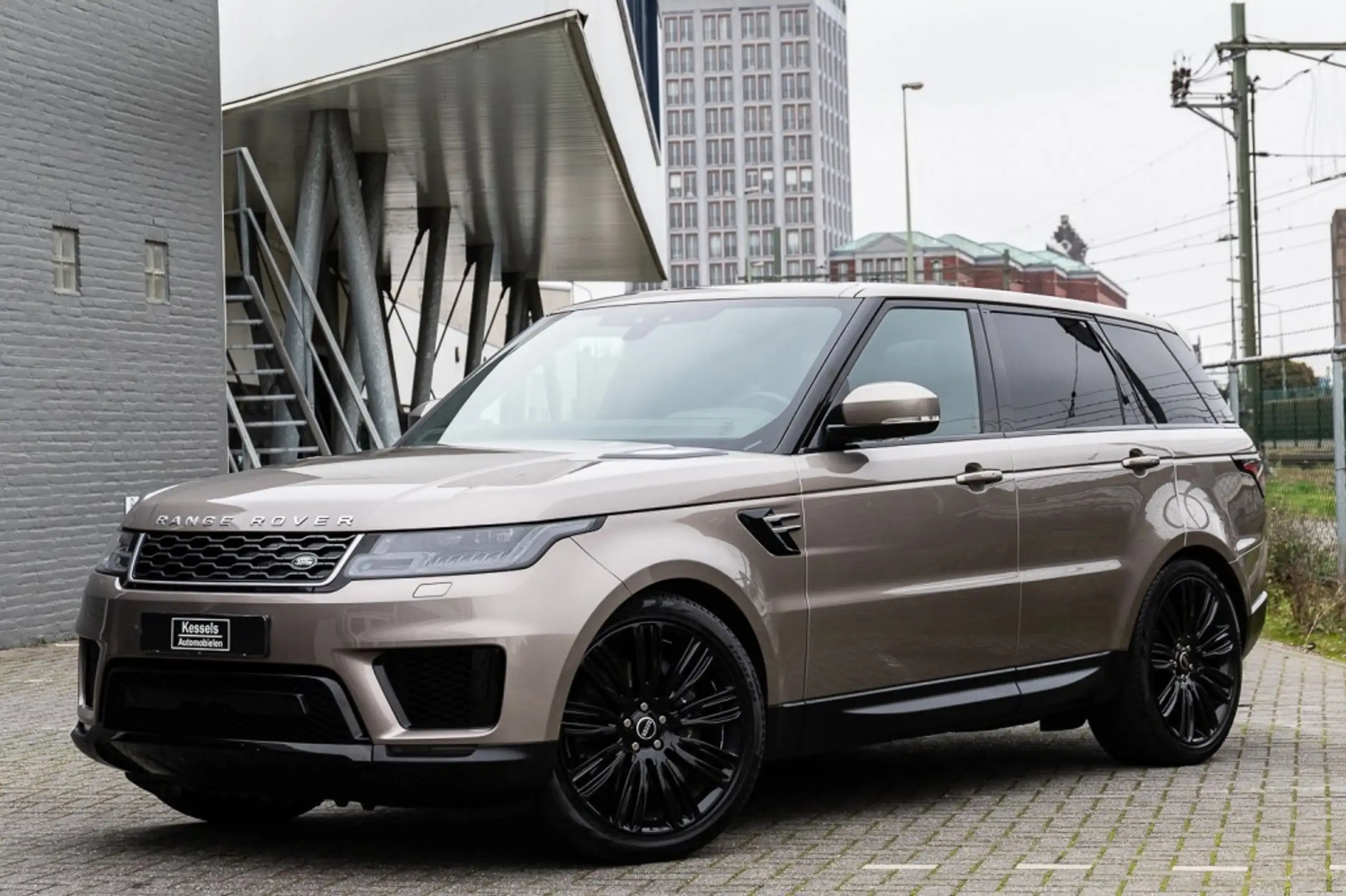 Land Rover - Range Rover Sport