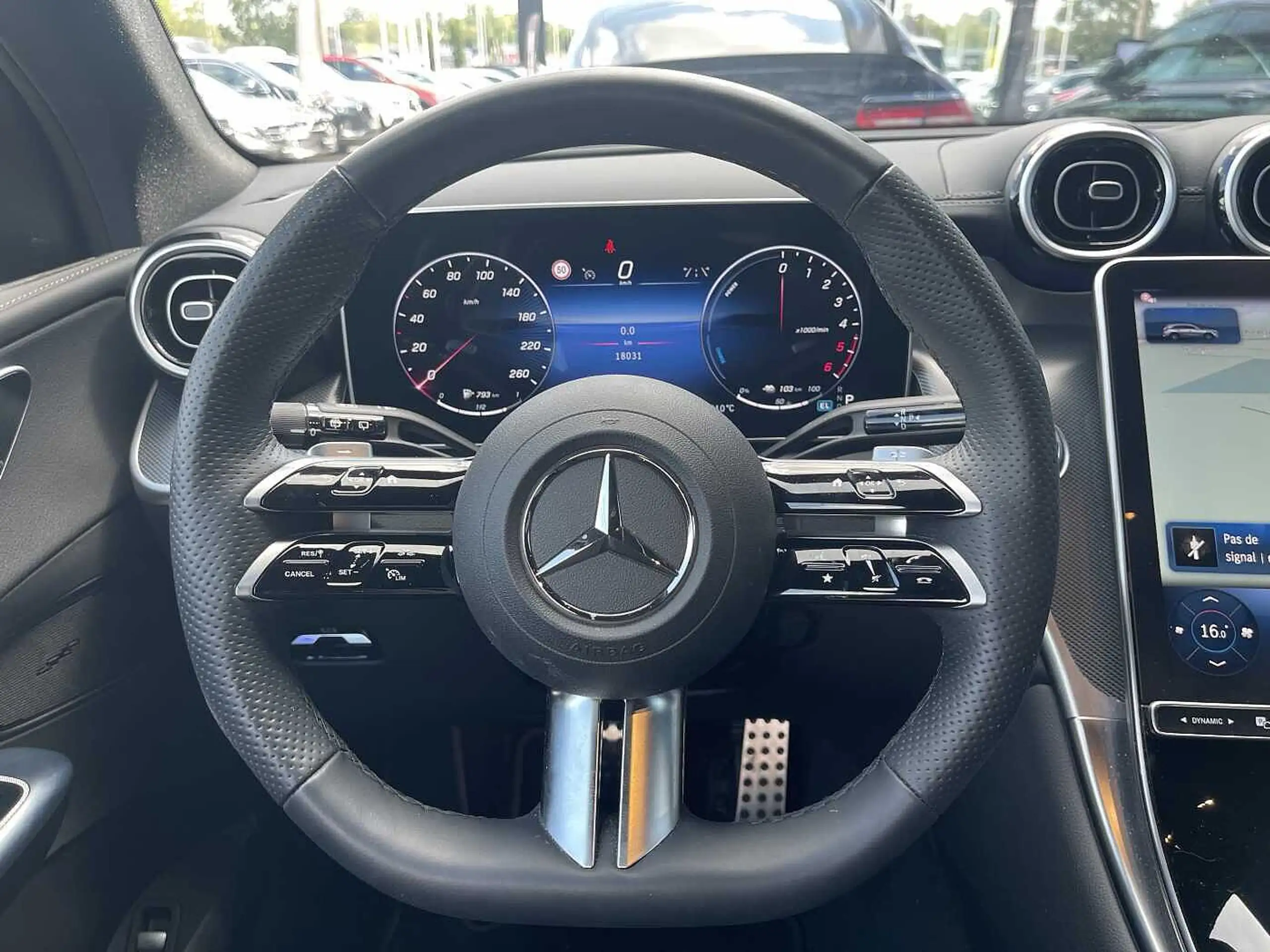 Mercedes-Benz - GLC 300