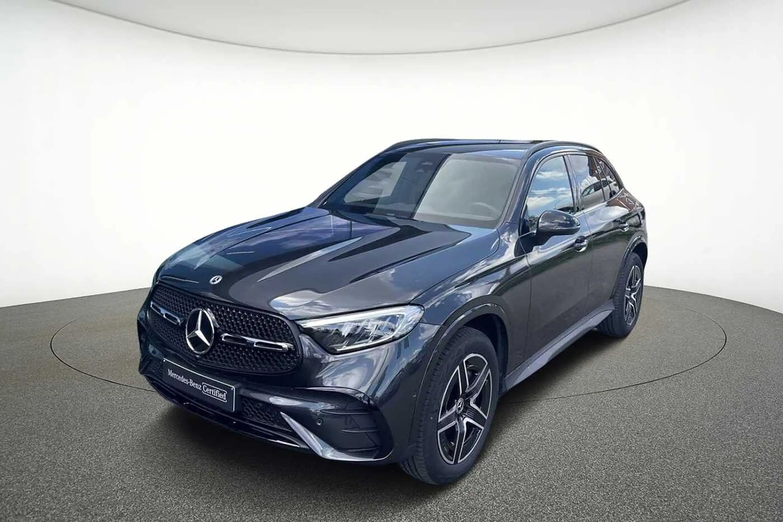 Mercedes-Benz GLC 300 2023