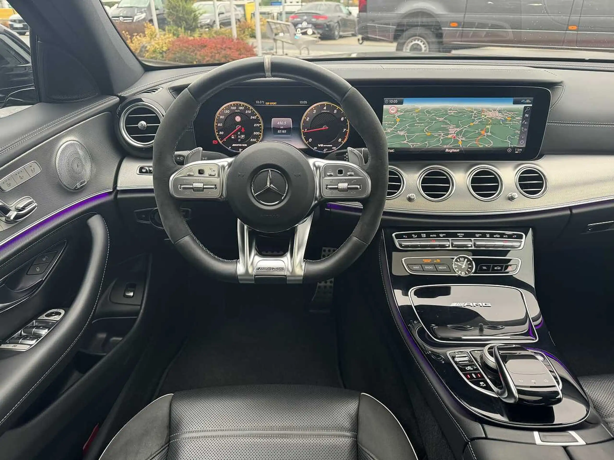 Mercedes-Benz - E 63 AMG