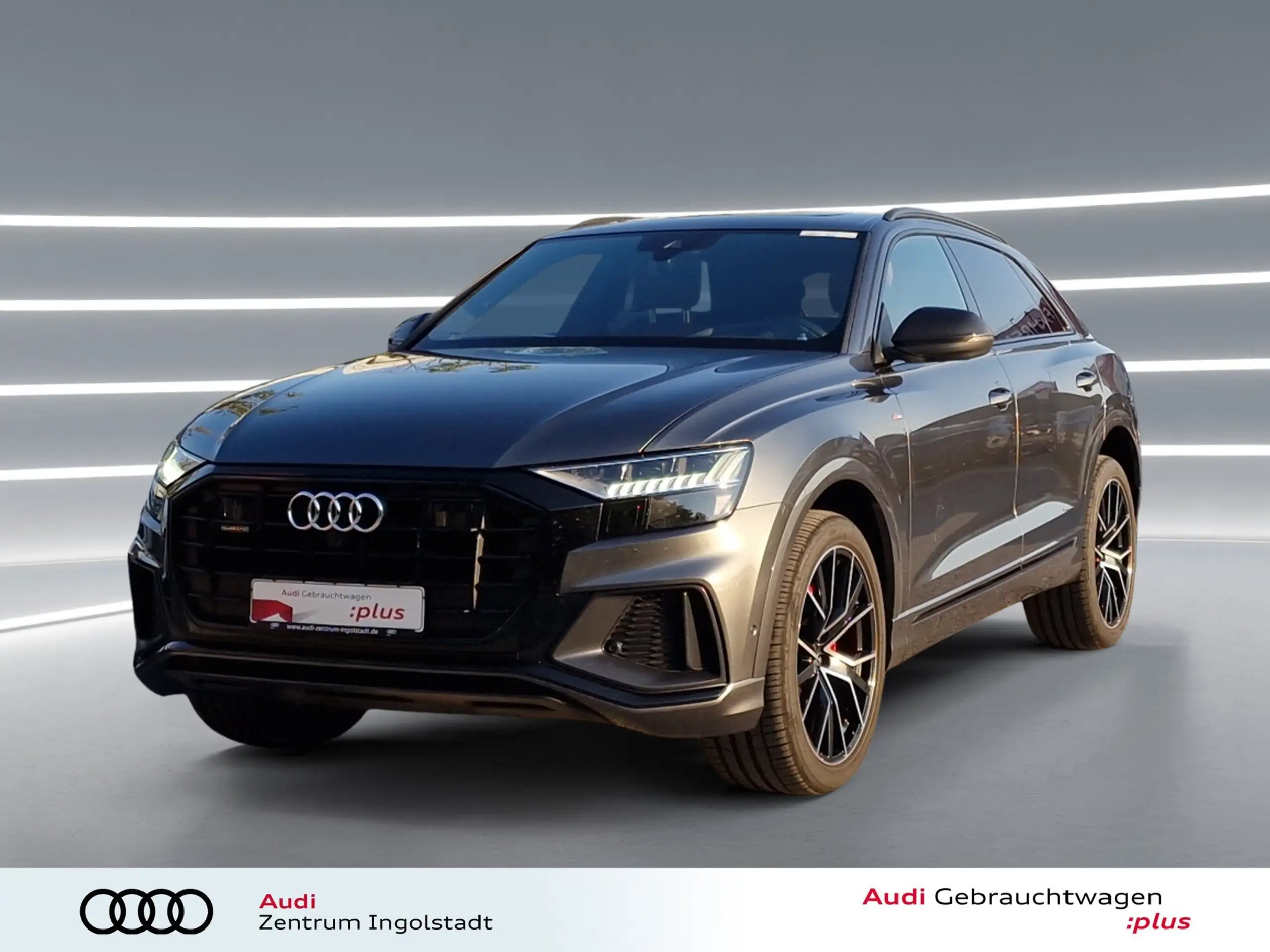 Audi - Q8