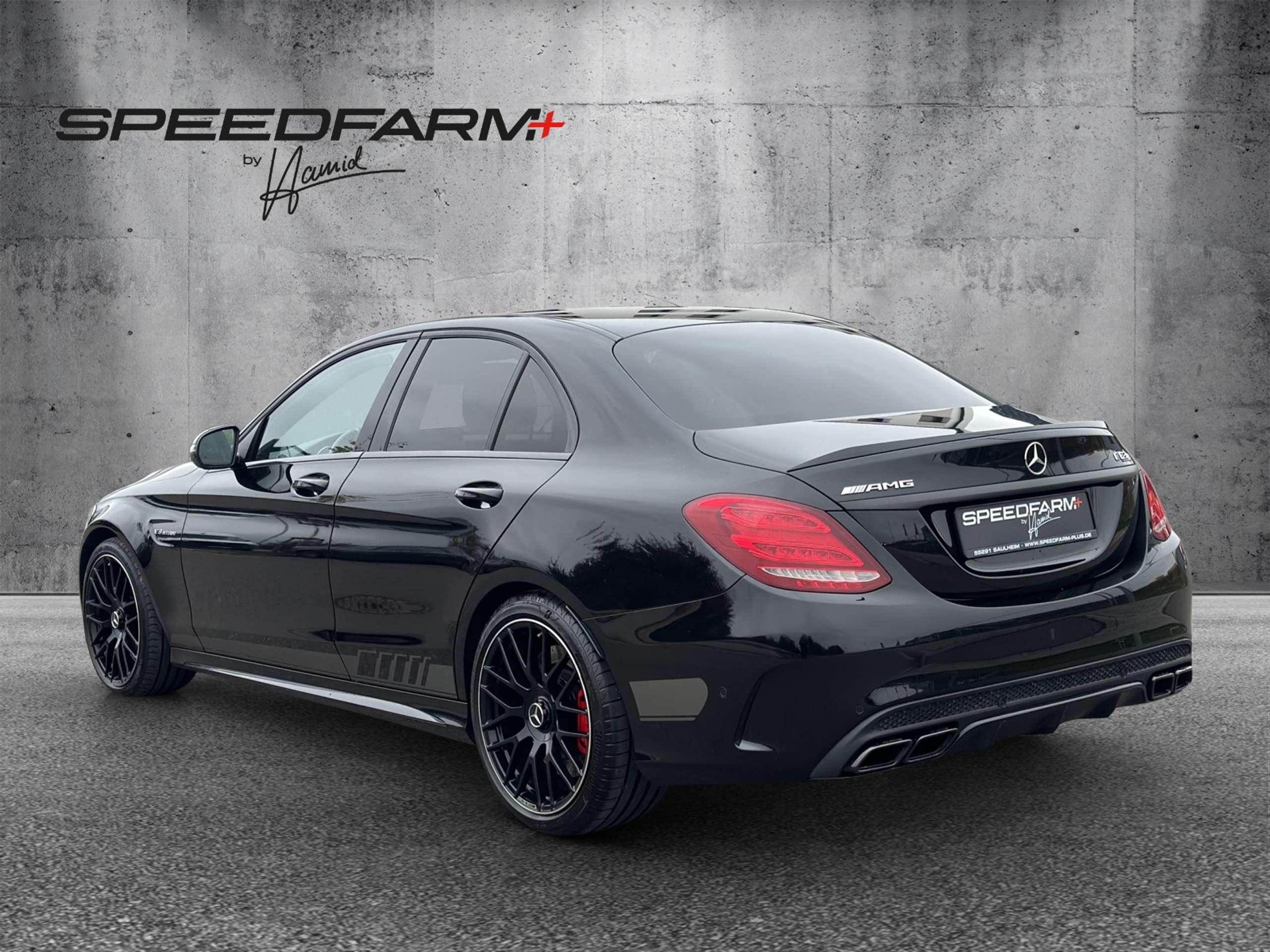 Mercedes-Benz - C 63 AMG