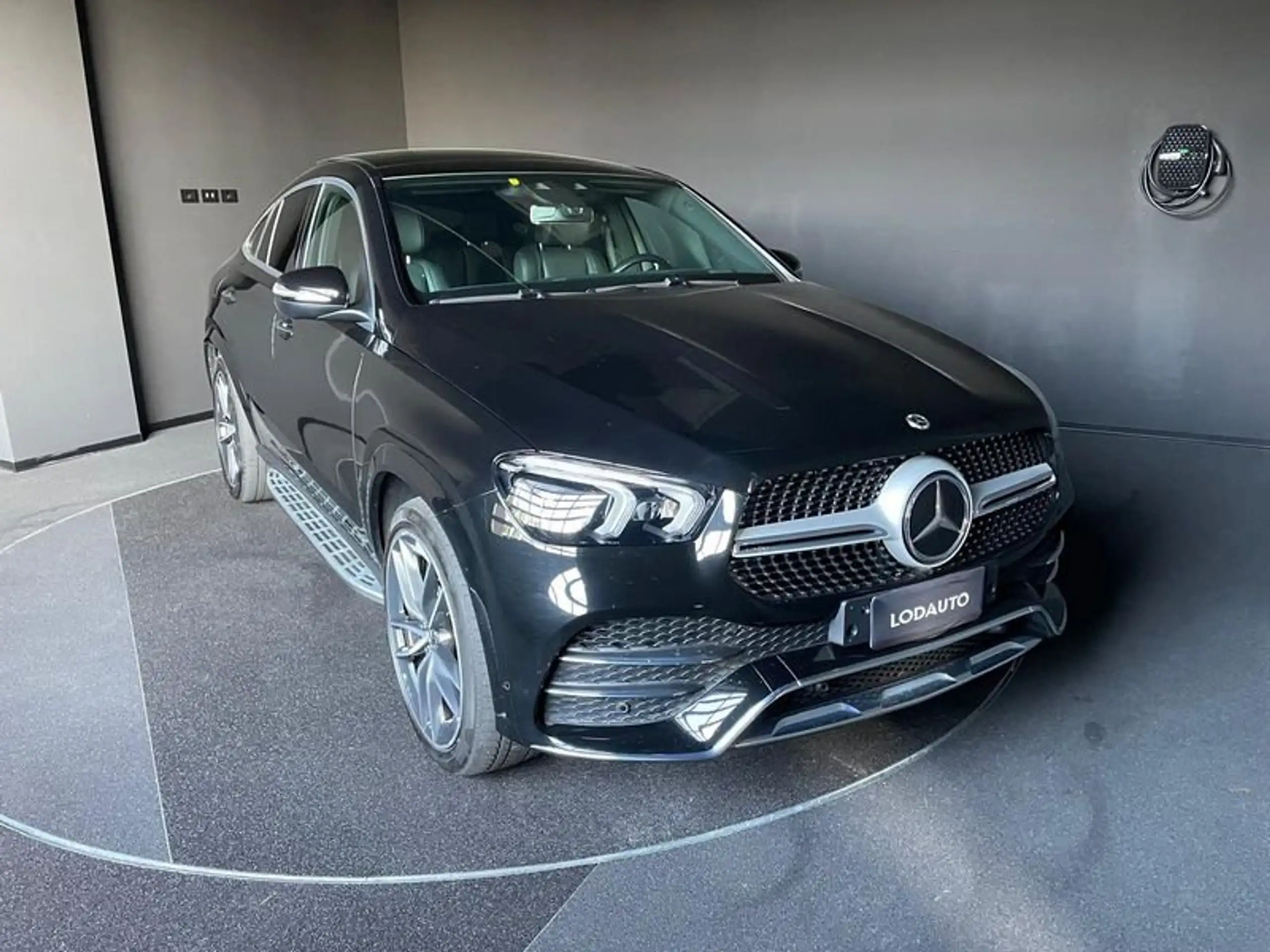 Mercedes-Benz - GLE 350