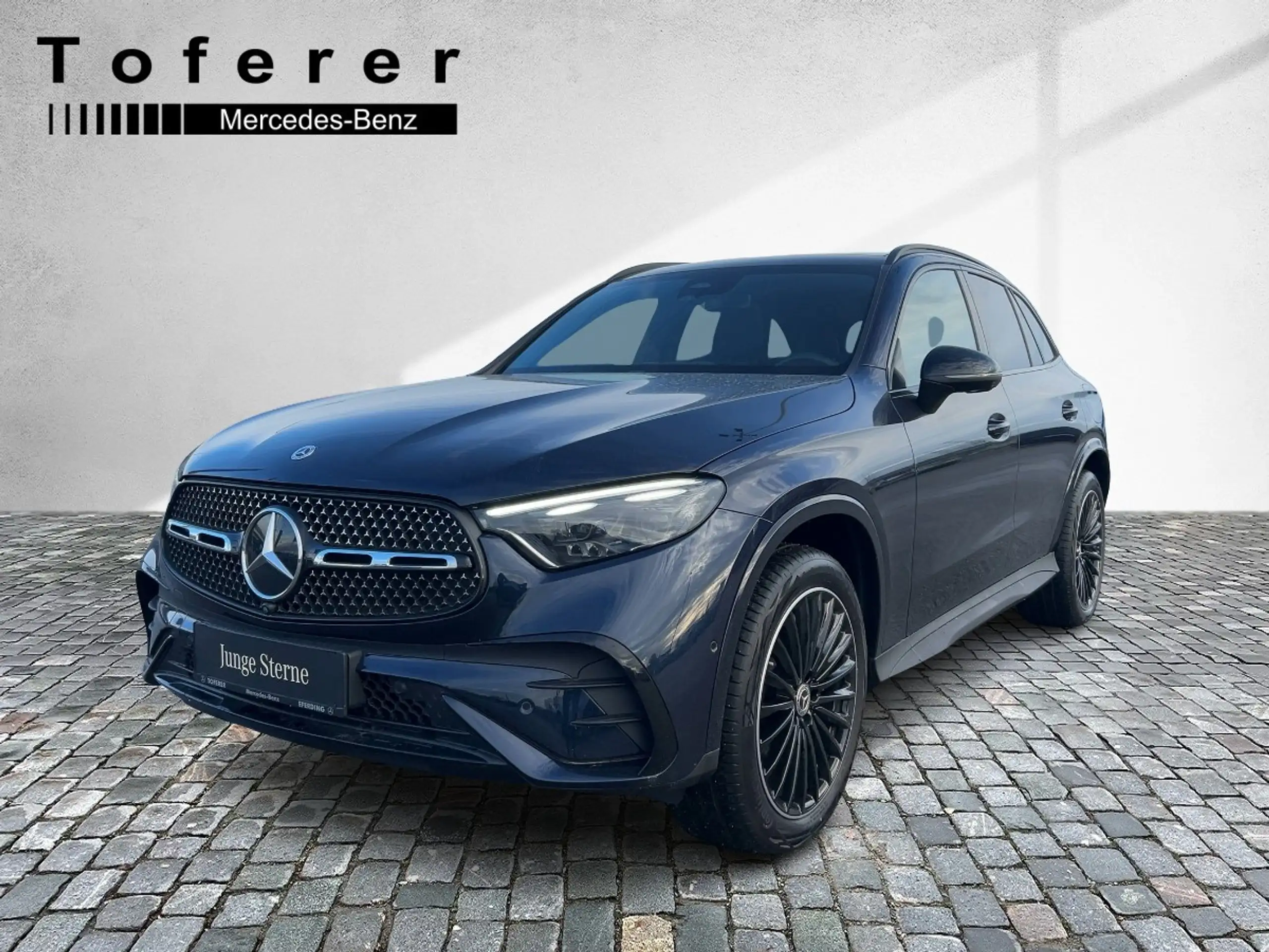 Mercedes-Benz - GLC 300