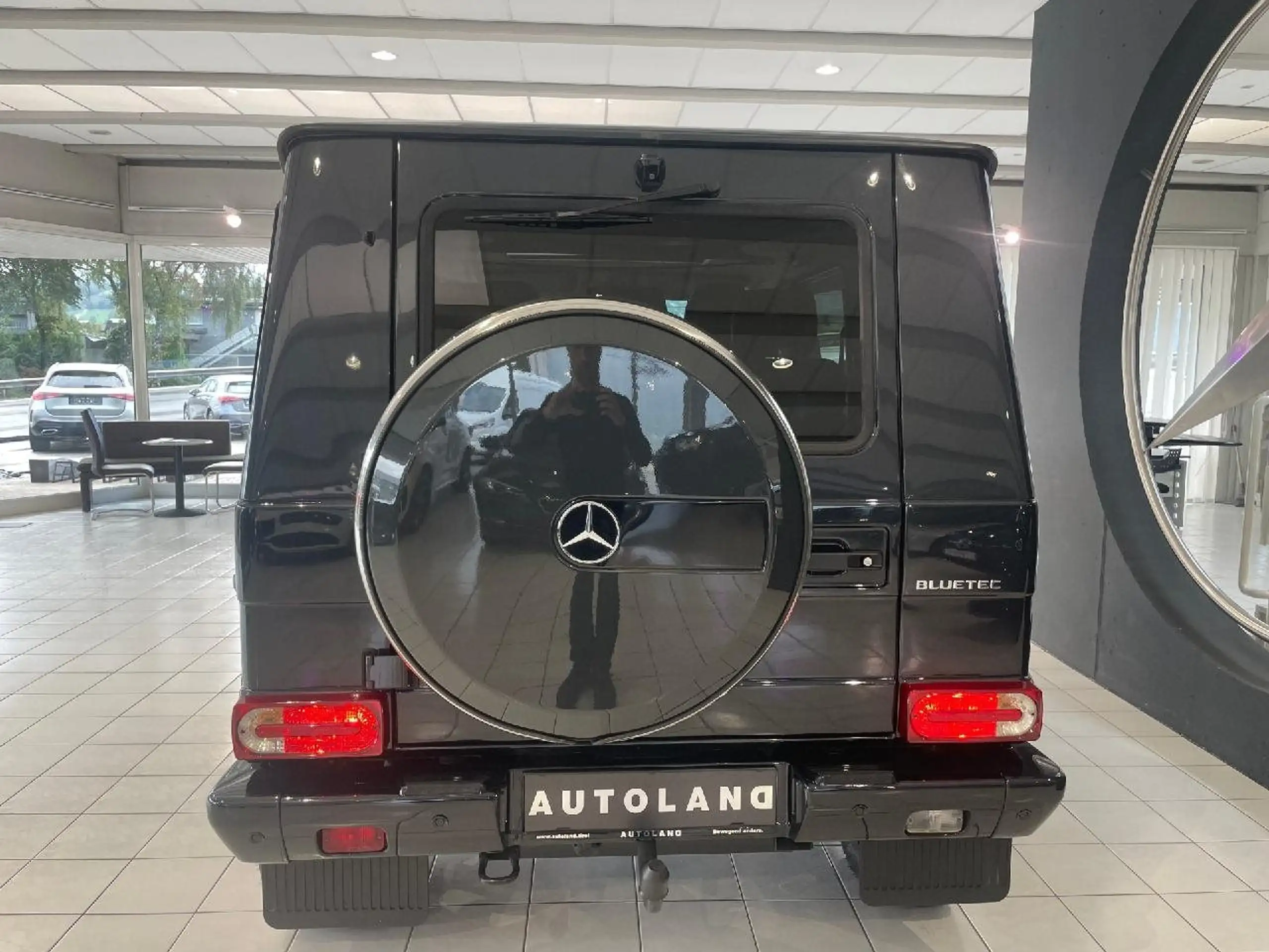 Mercedes-Benz - G 350