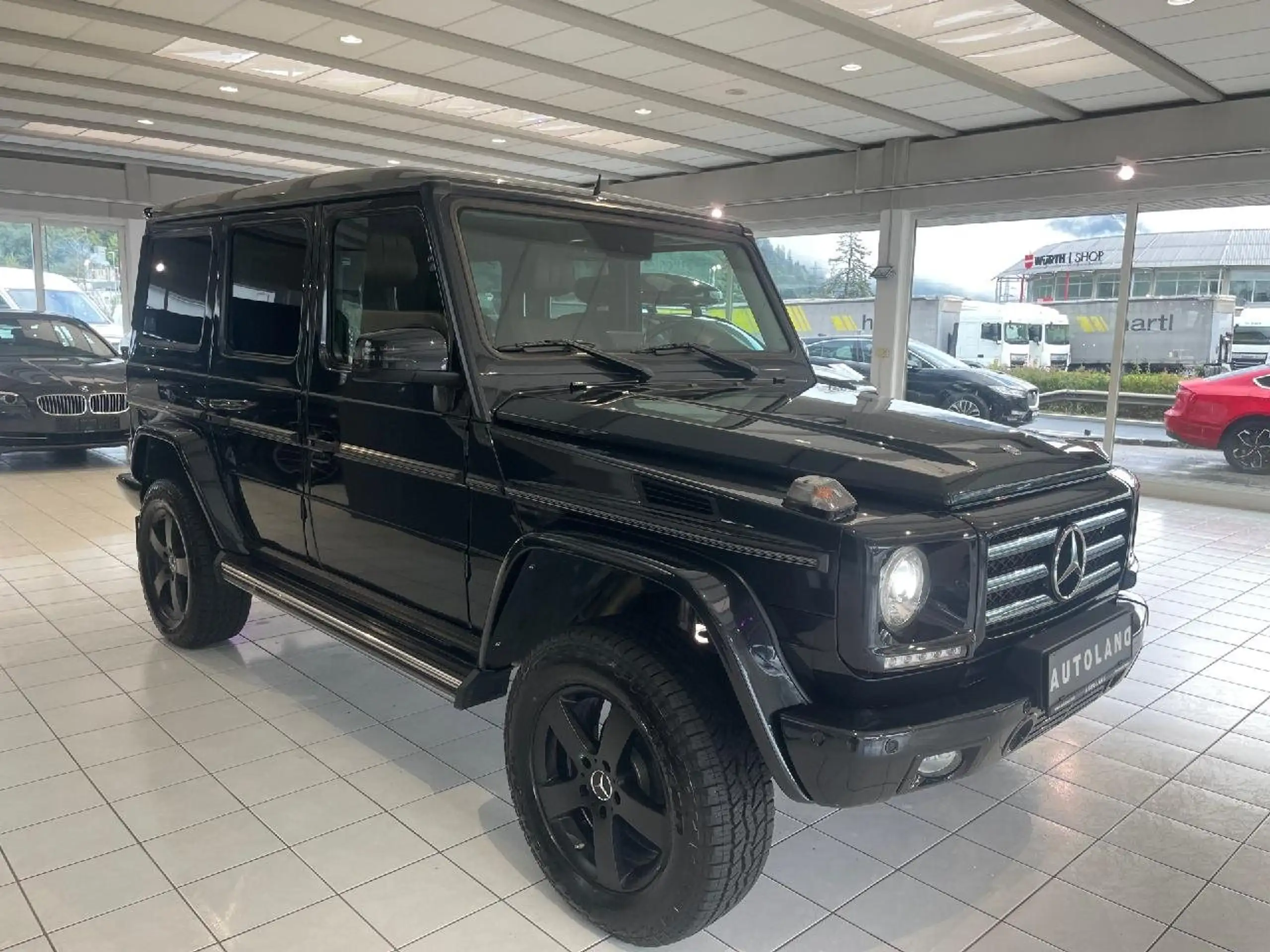 Mercedes-Benz - G 350