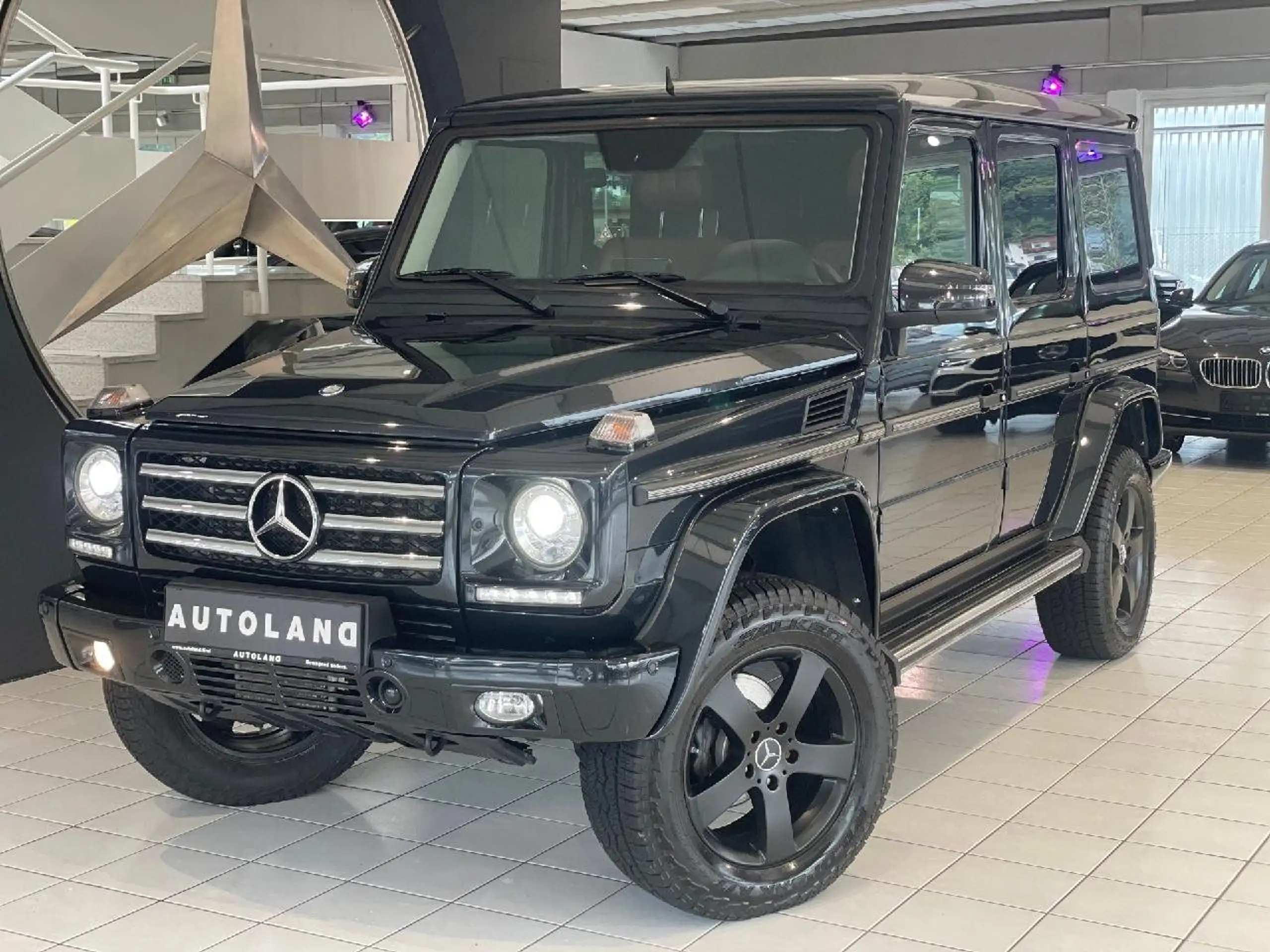 Mercedes-Benz - G 350