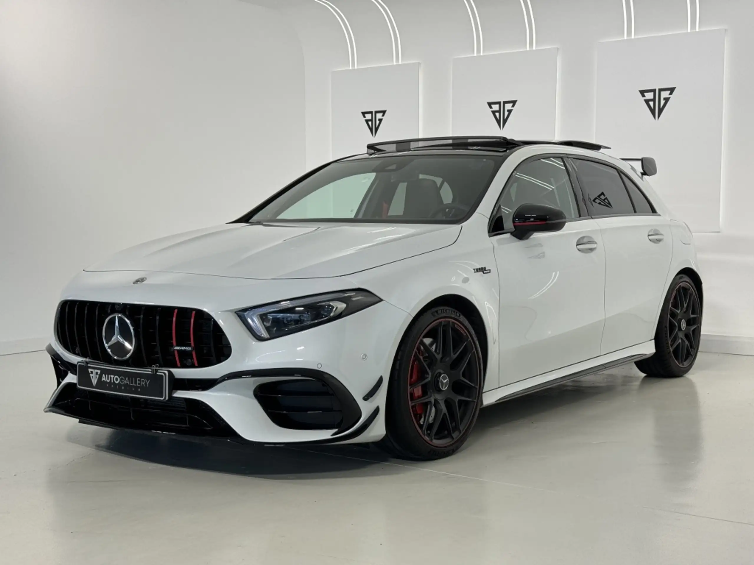 Mercedes-Benz - A 45 AMG