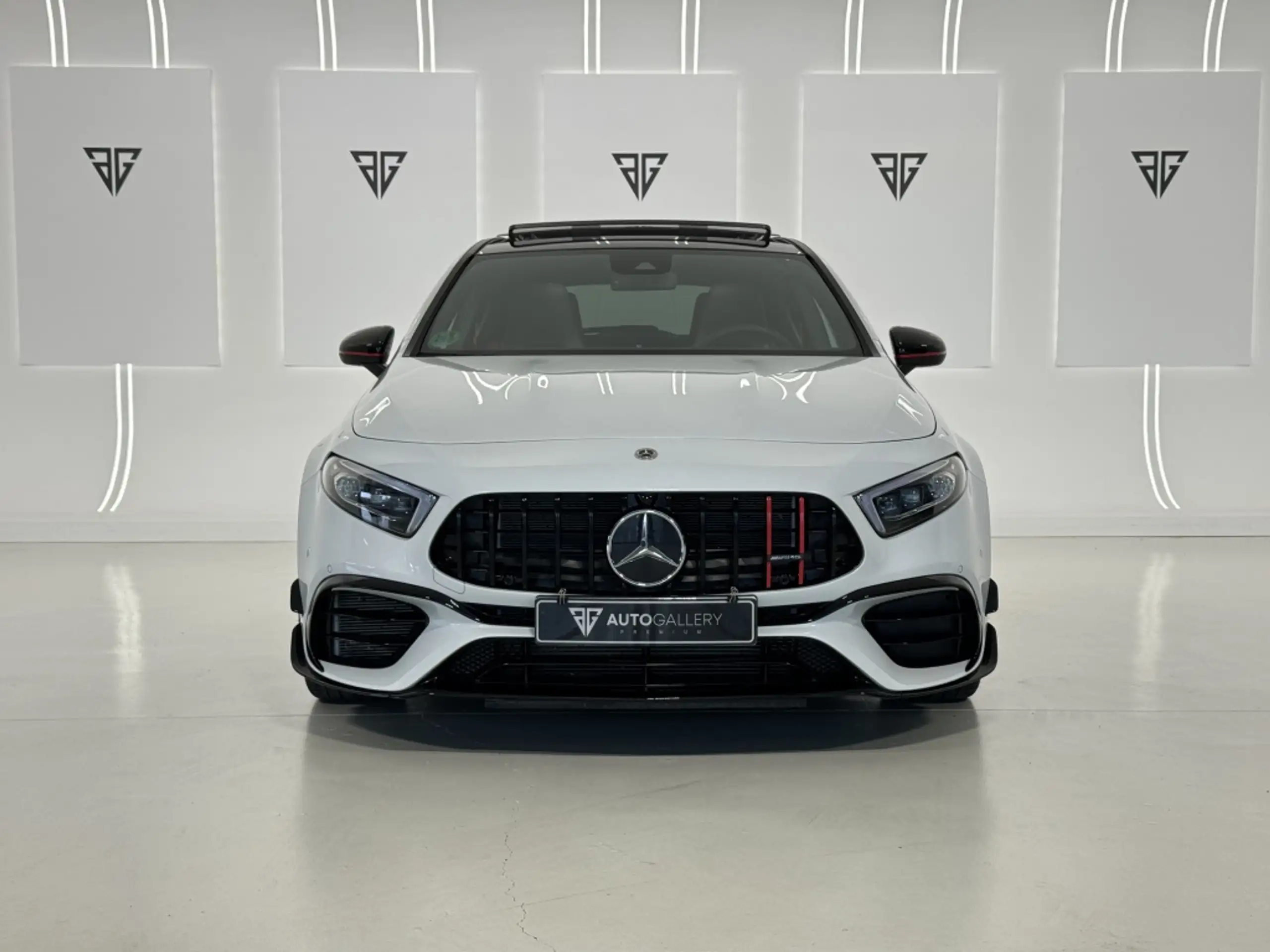 Mercedes-Benz - A 45 AMG