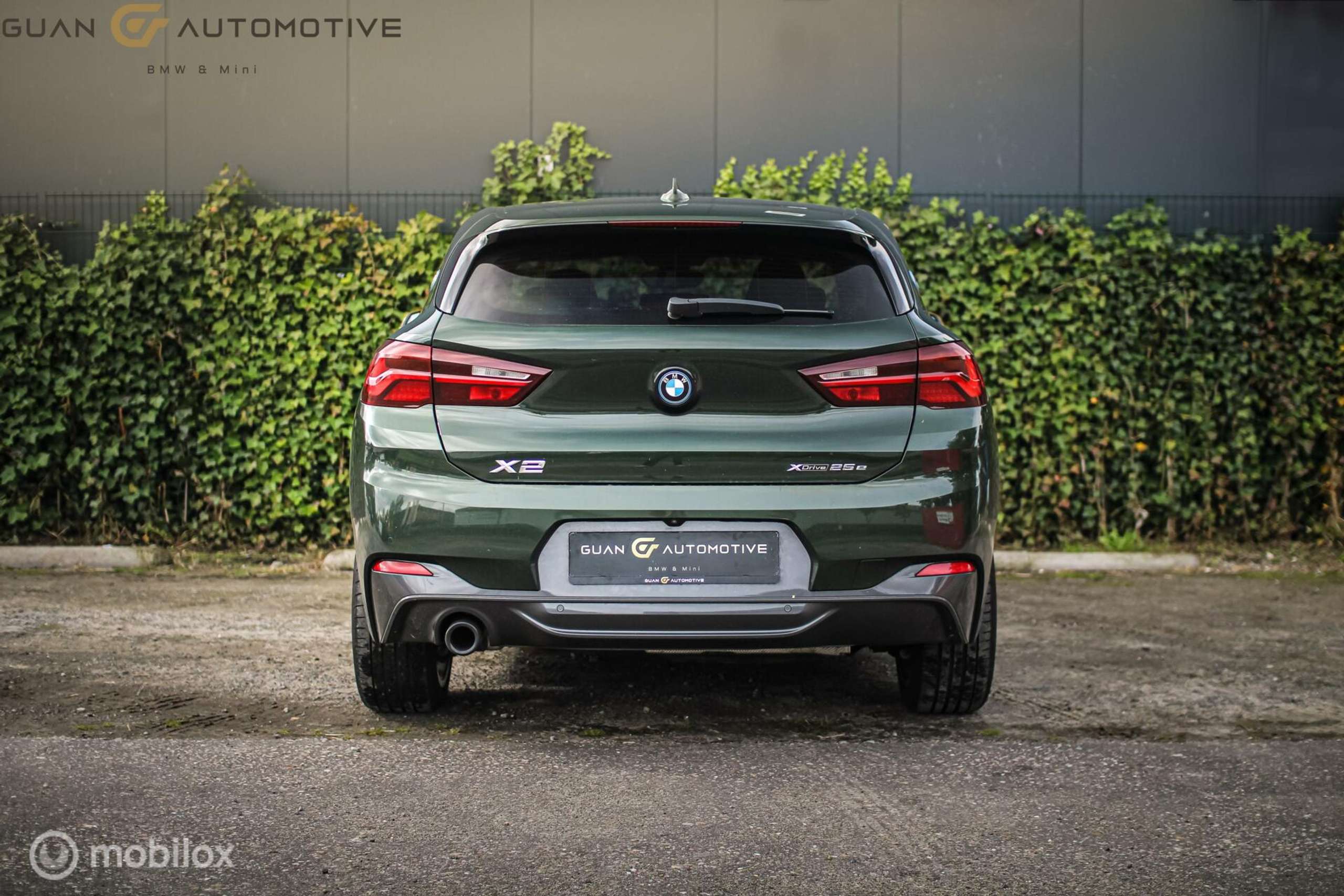 BMW - X2