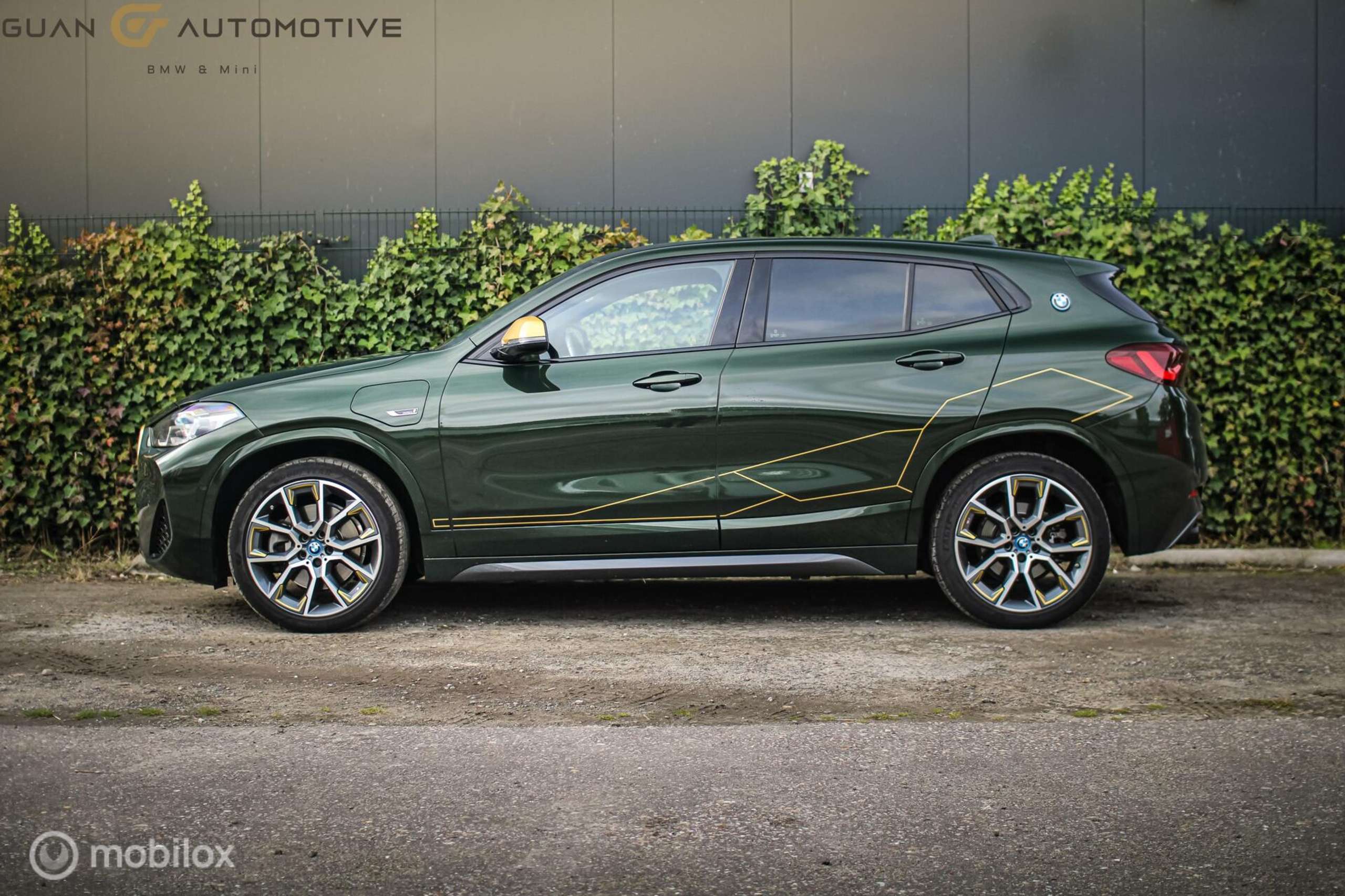 BMW - X2