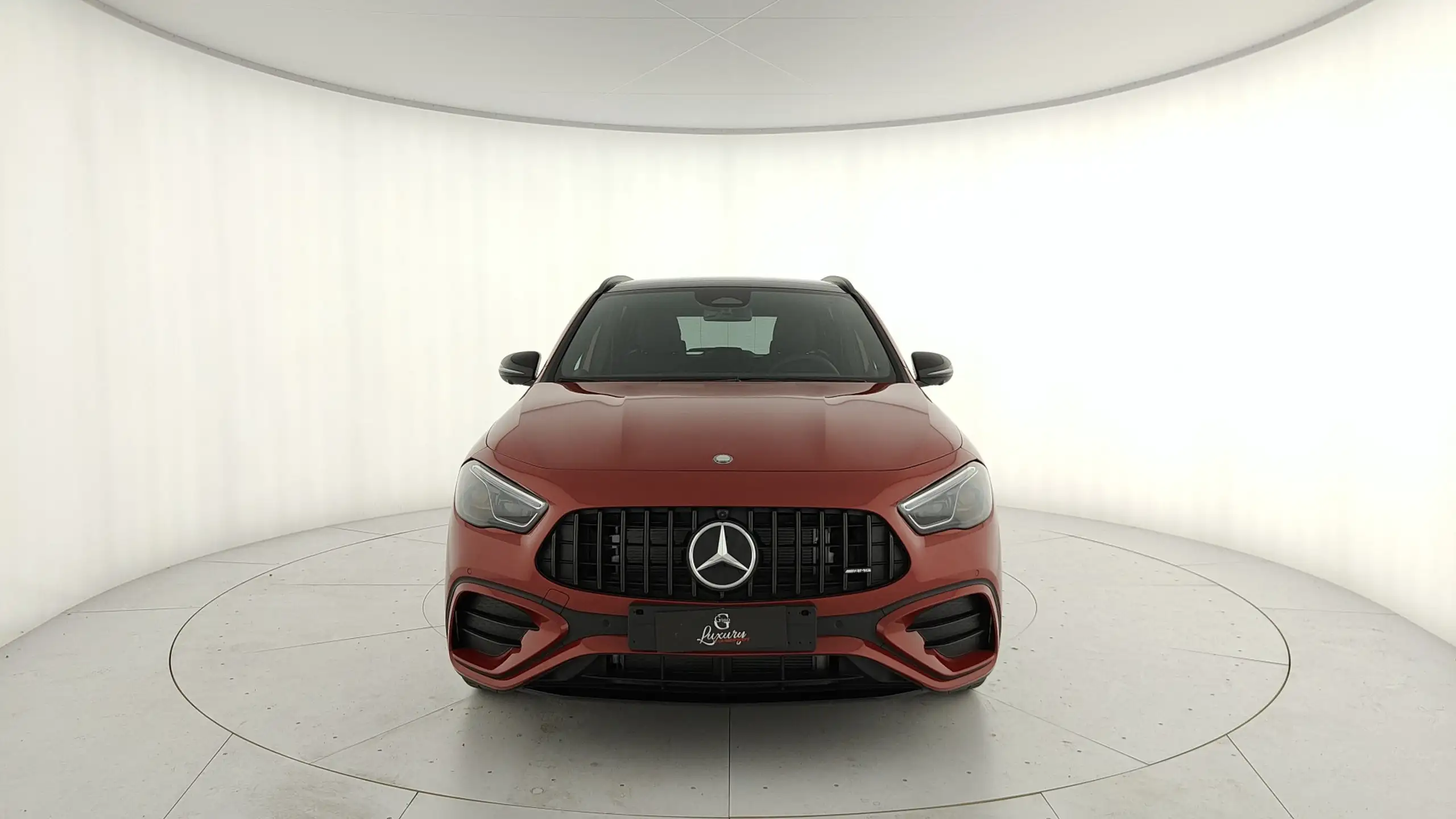 Mercedes-Benz - GLA 35 AMG