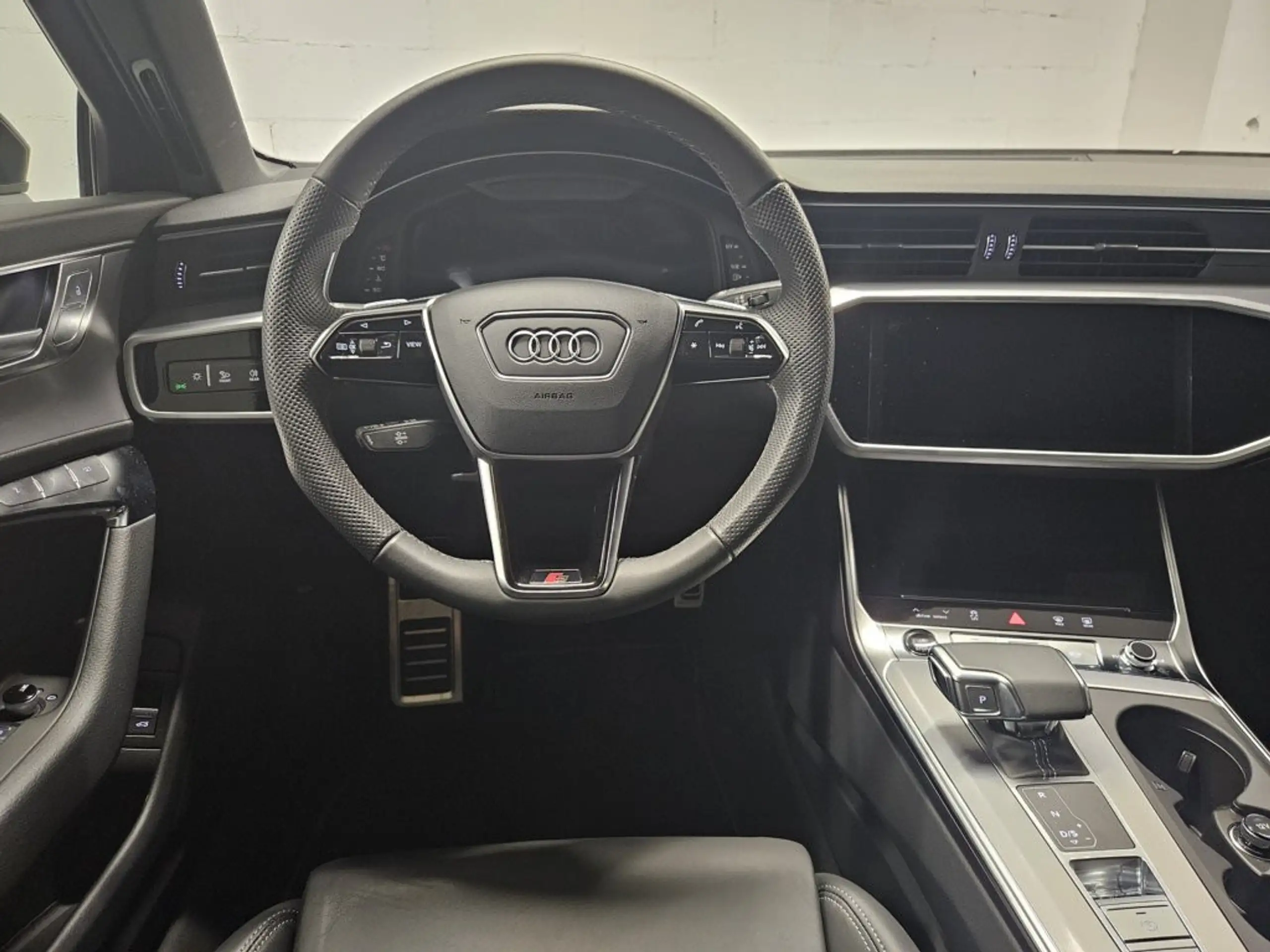 Audi - A6