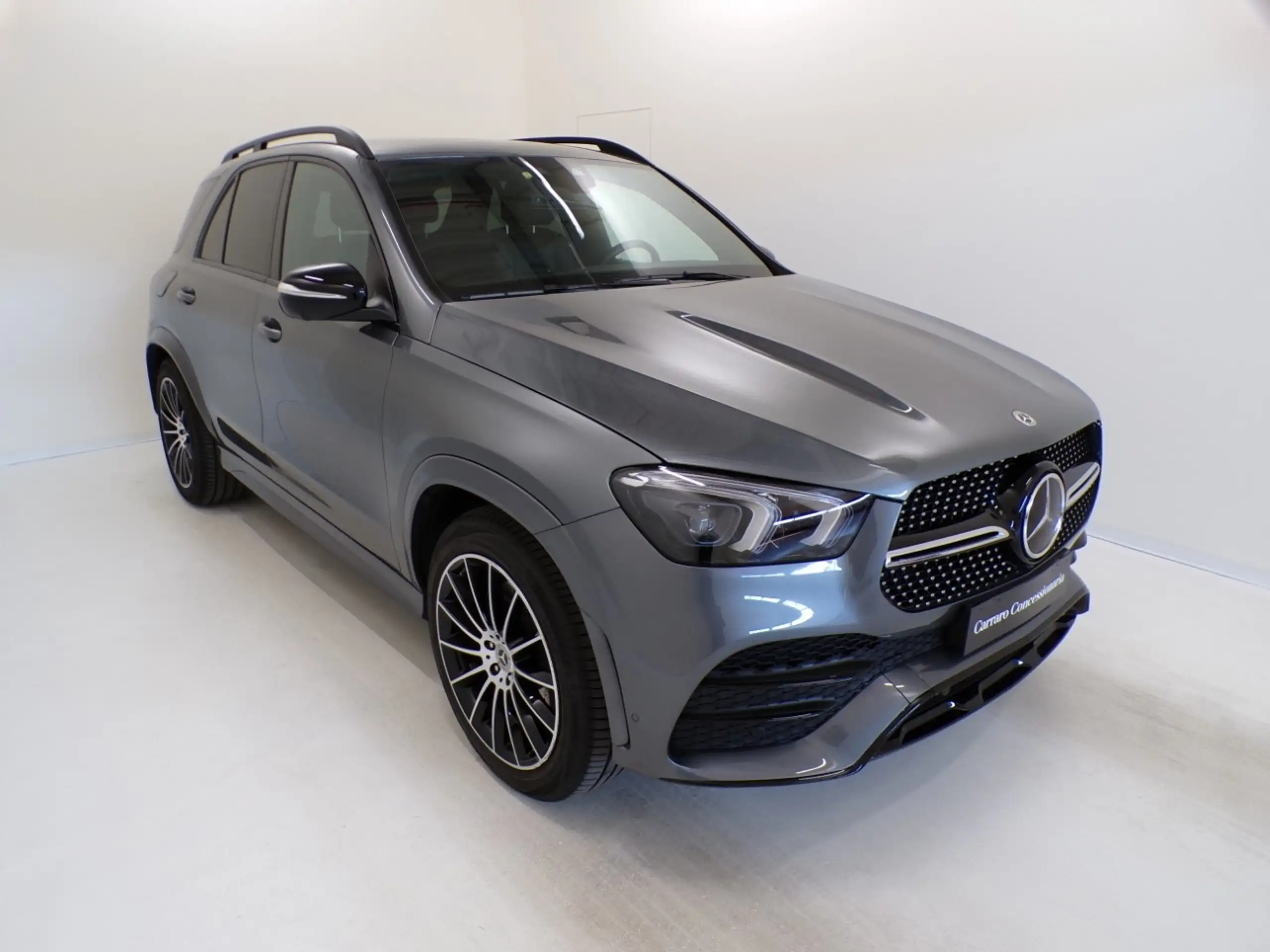 Mercedes-Benz - GLE 300