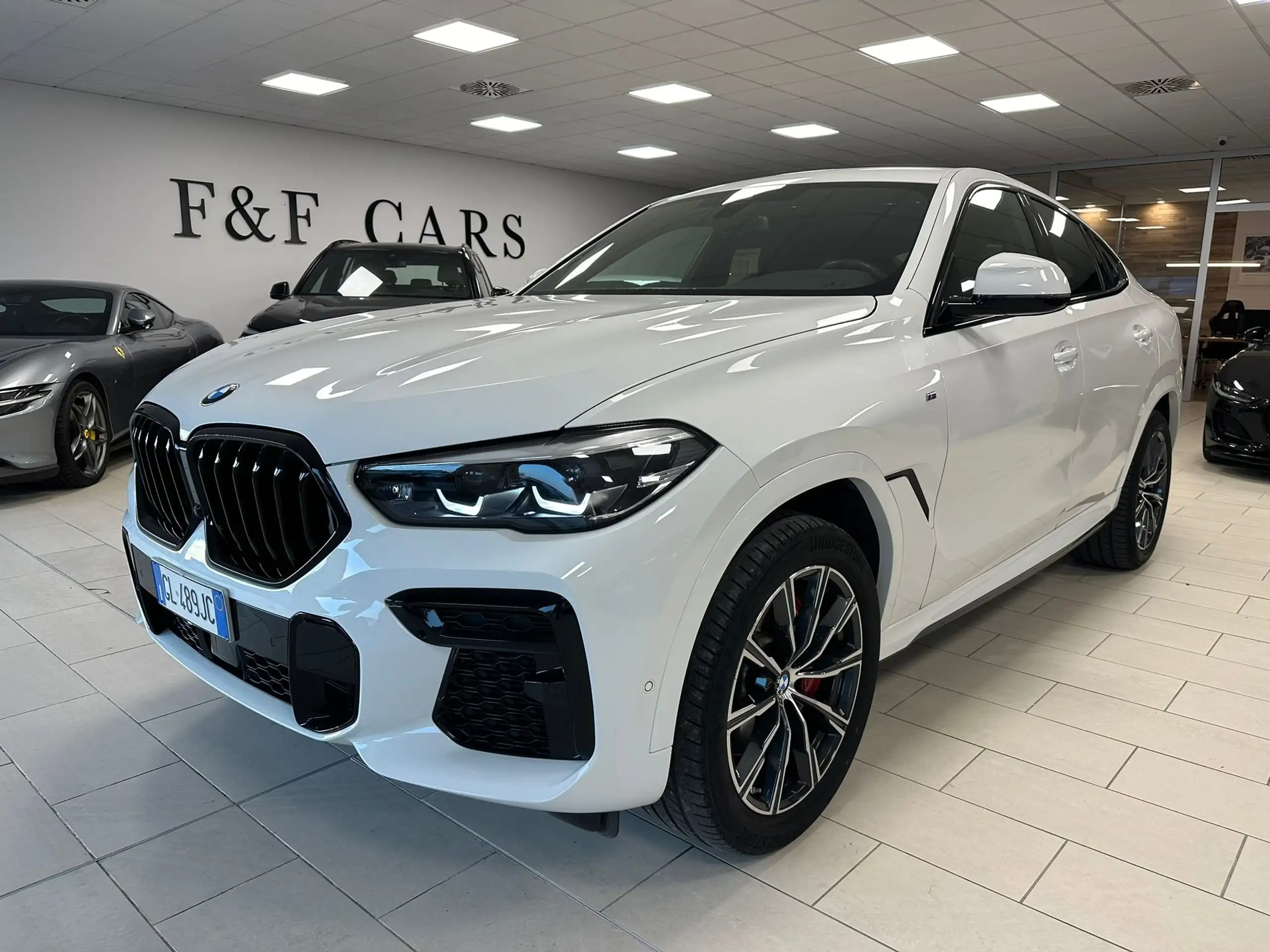 BMW - X6