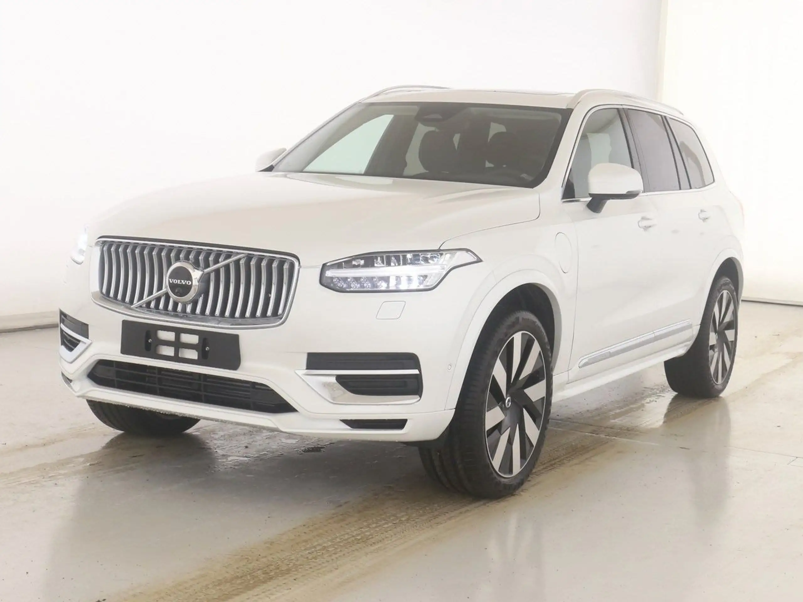 Volvo - XC90