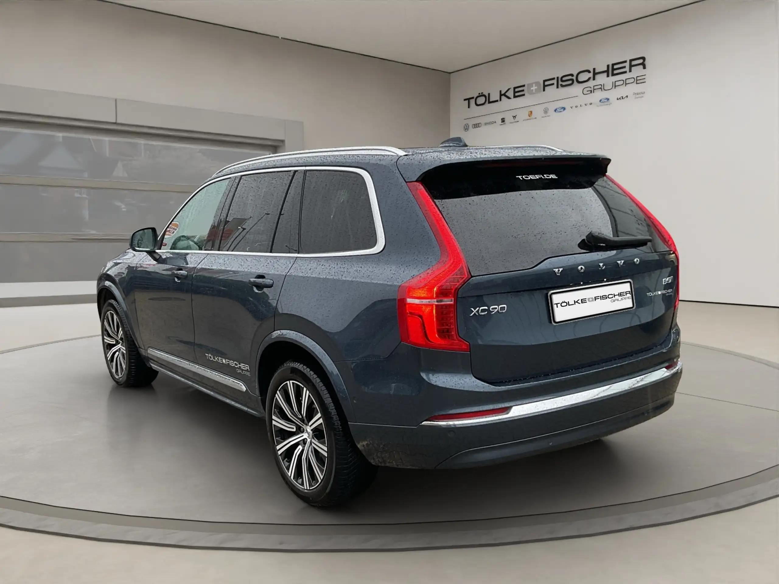 Volvo - XC90