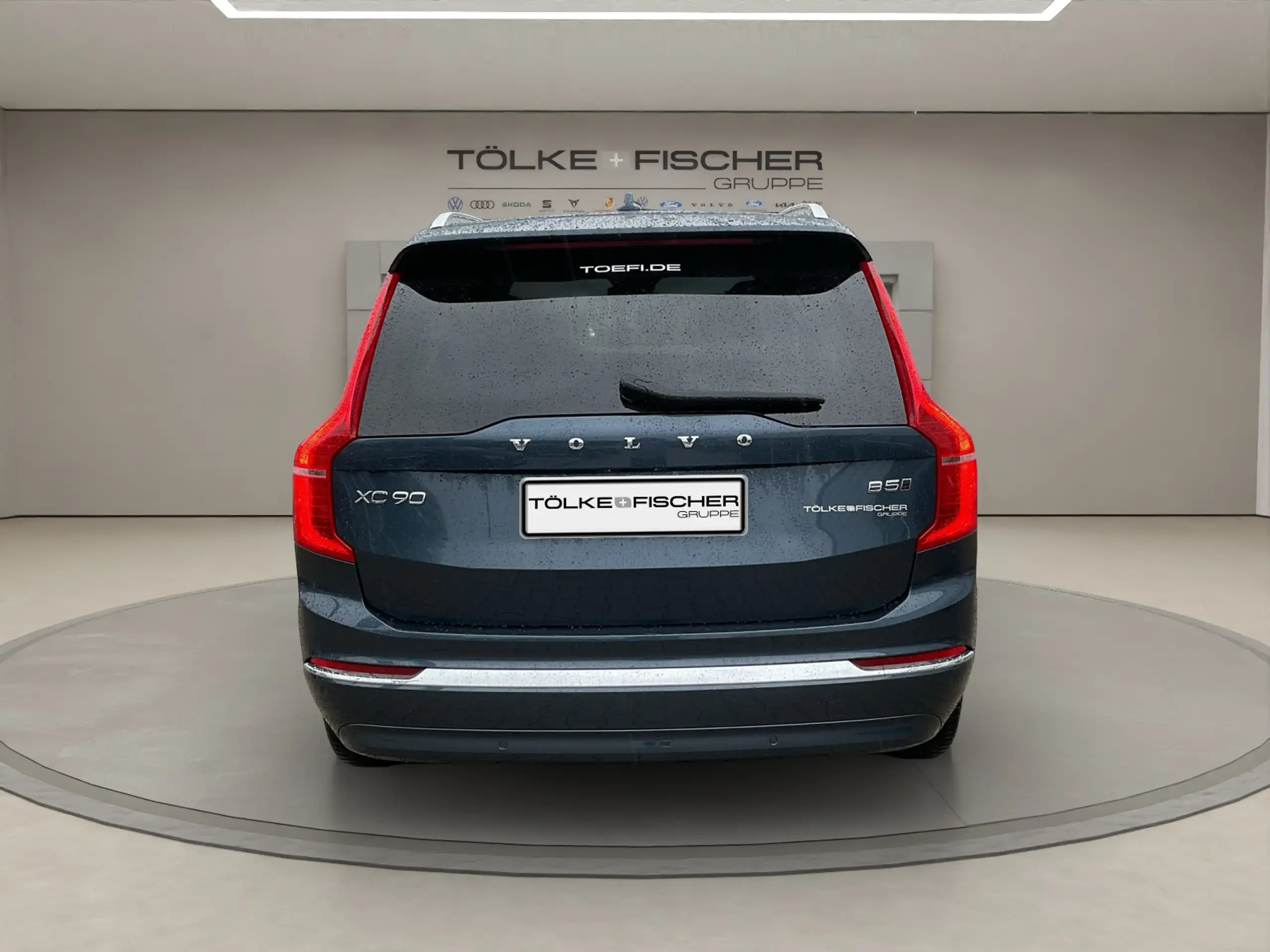 Volvo - XC90