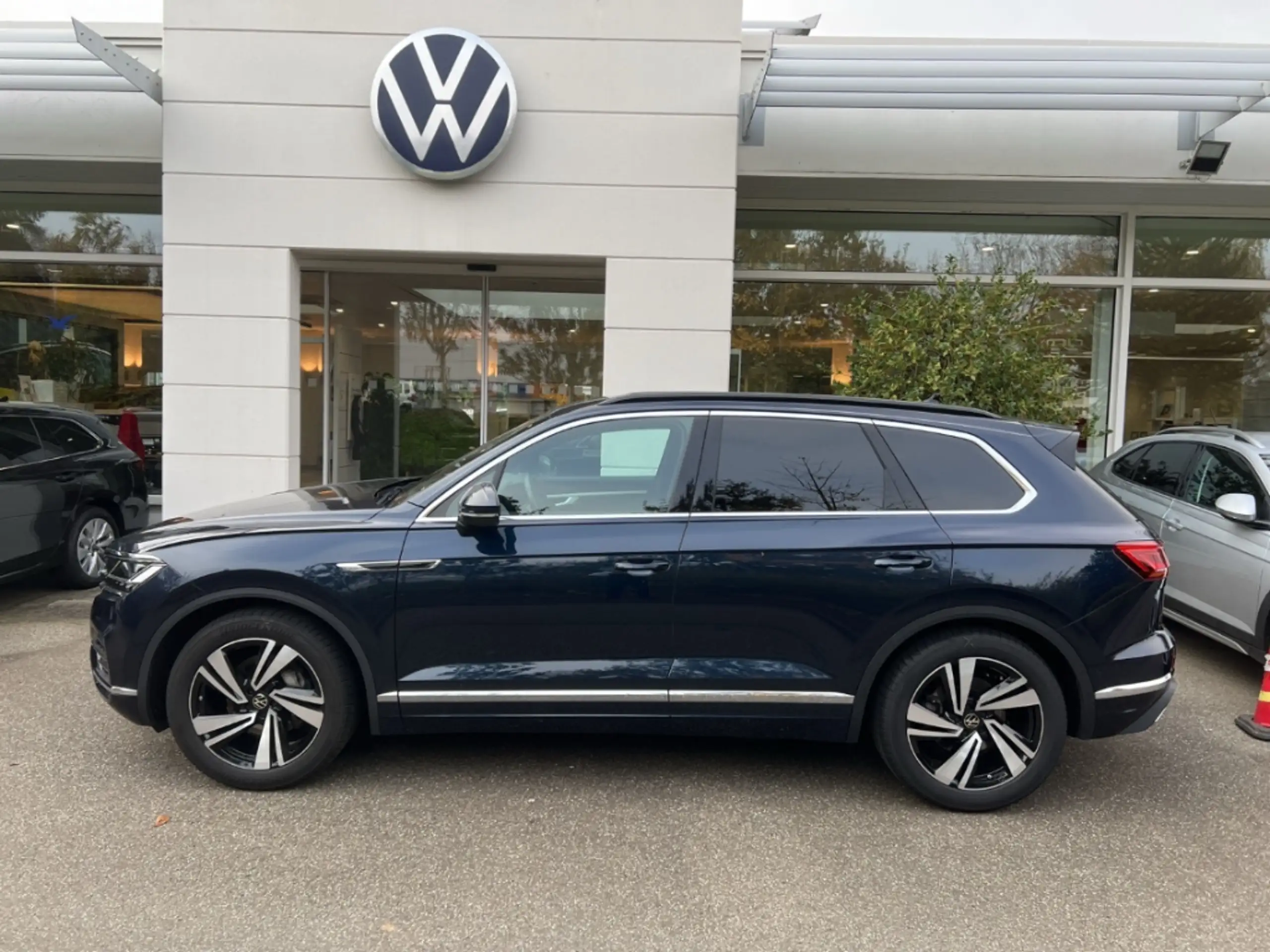 Volkswagen - Touareg